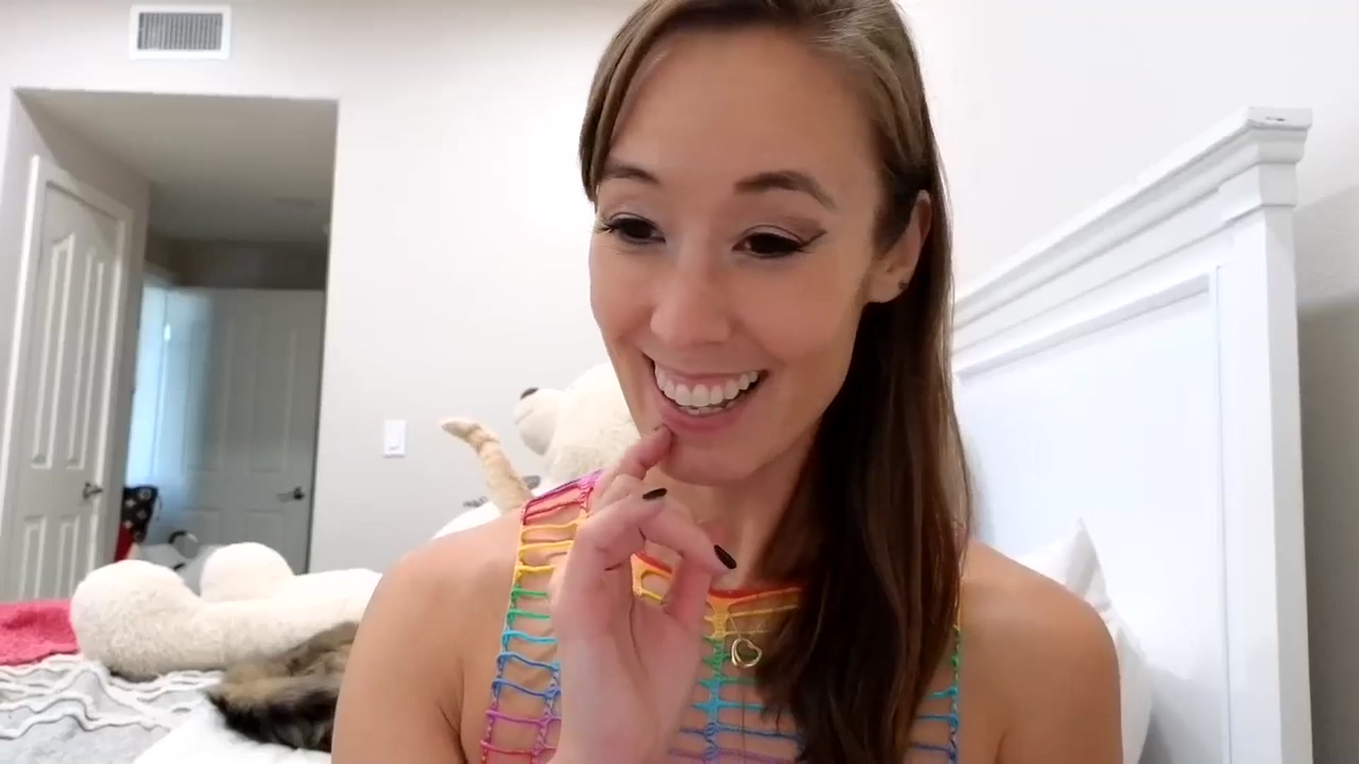 Gallery image thumbnail from Christy_Love's myfreecams stream on, 11/05/2024, 24:24 image 18 of 20