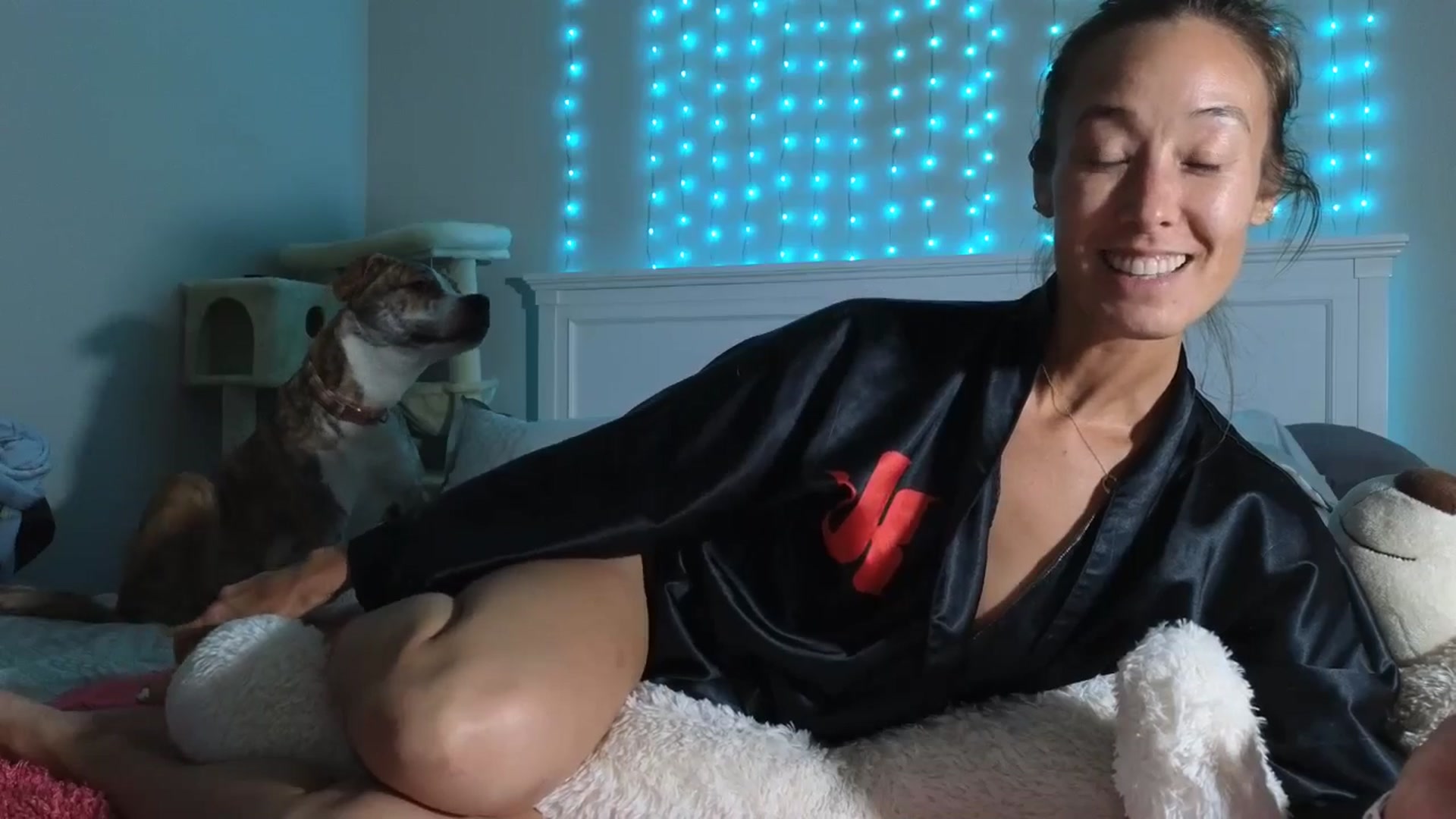 Gallery image thumbnail from Christy_Love's myfreecams stream on, 12/09/2025, 05:03 image 6 of 20
