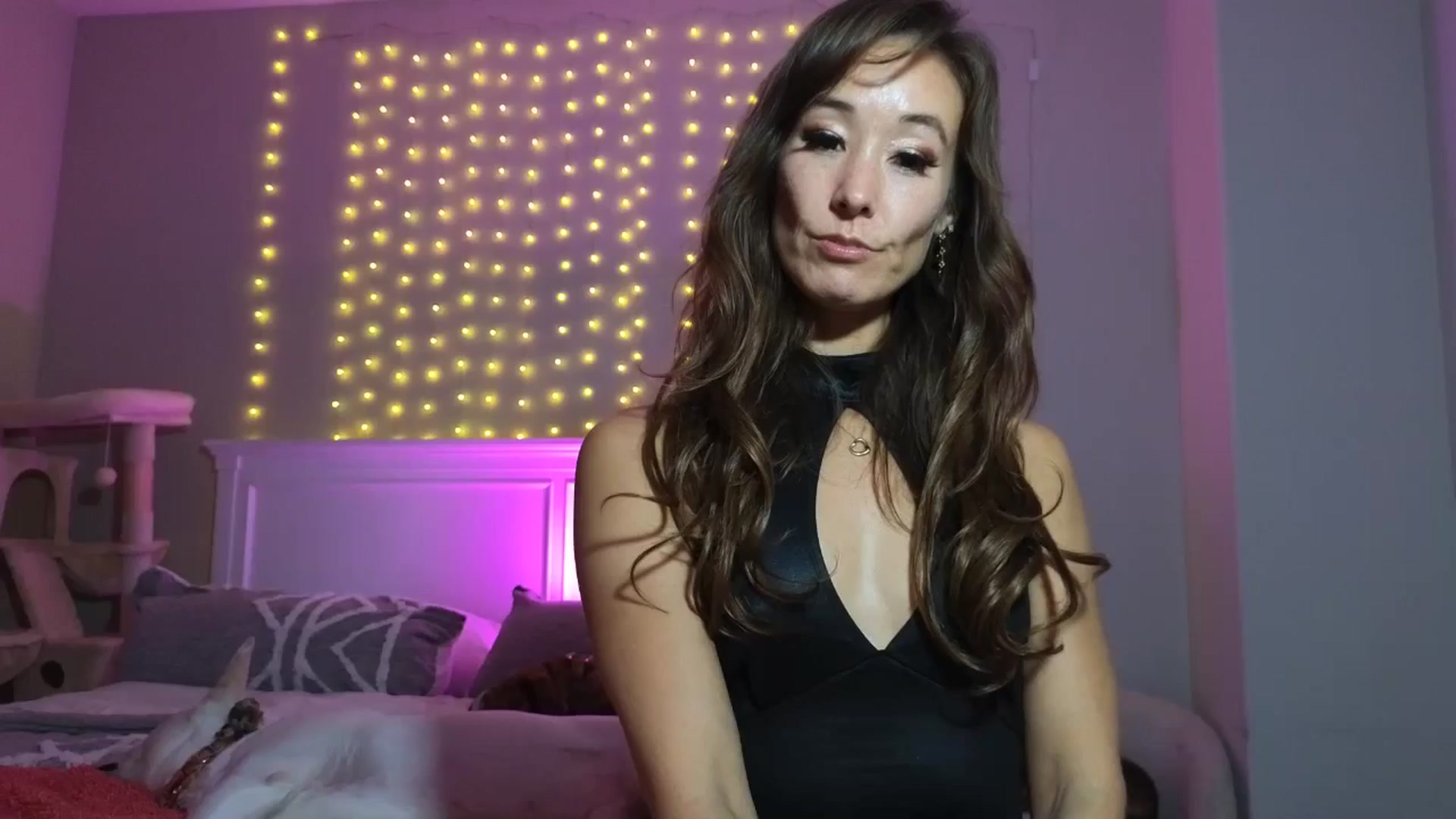 Gallery image thumbnail from Christy_Love's myfreecams stream on, 01/08/2026, 05:03 image 1 of 20