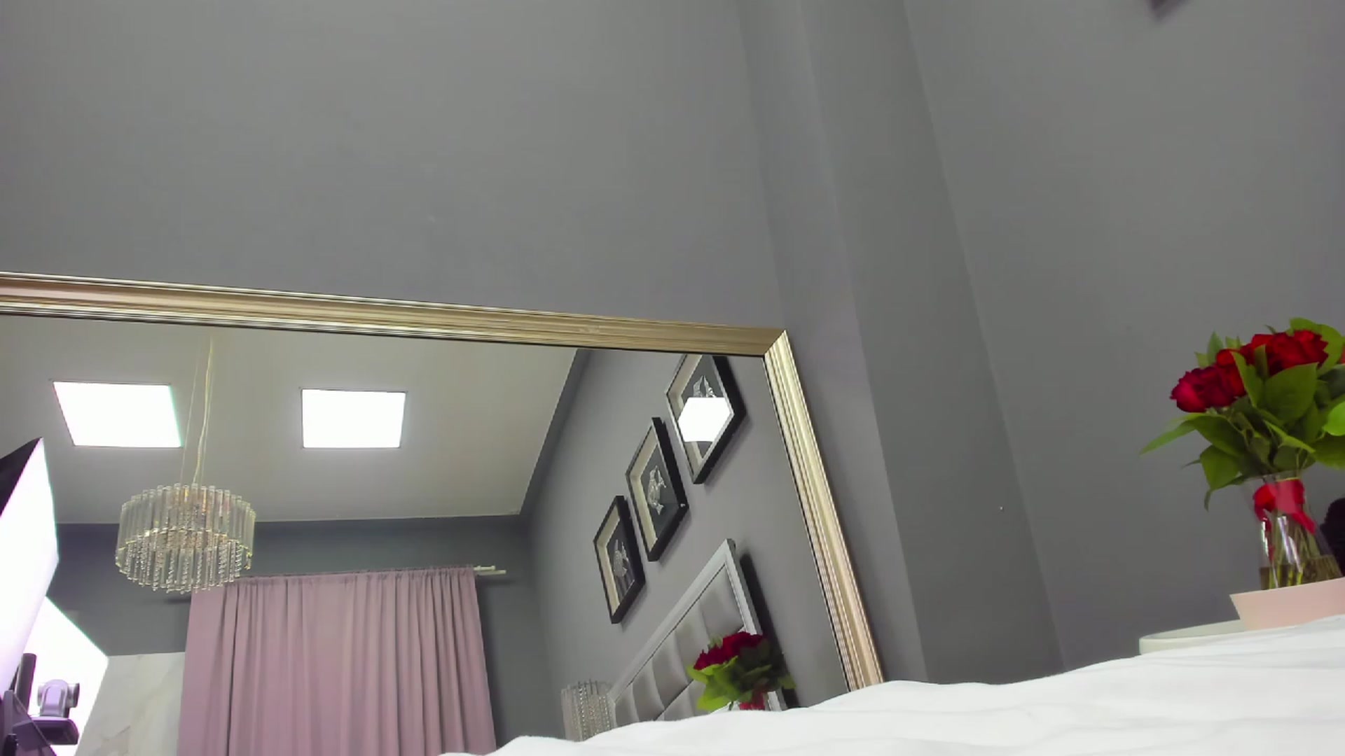 Gallery image thumbnail from ChristynaRos's myfreecams stream on, 02/14/2023, 23:54 image 11 of 20