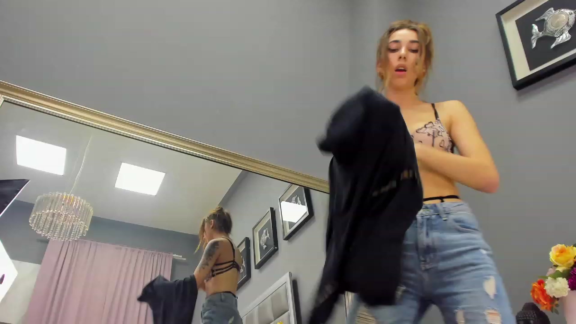 Gallery image thumbnail from ChristynaRos's myfreecams stream on, 02/25/2023, 03:26 image 19 of 20