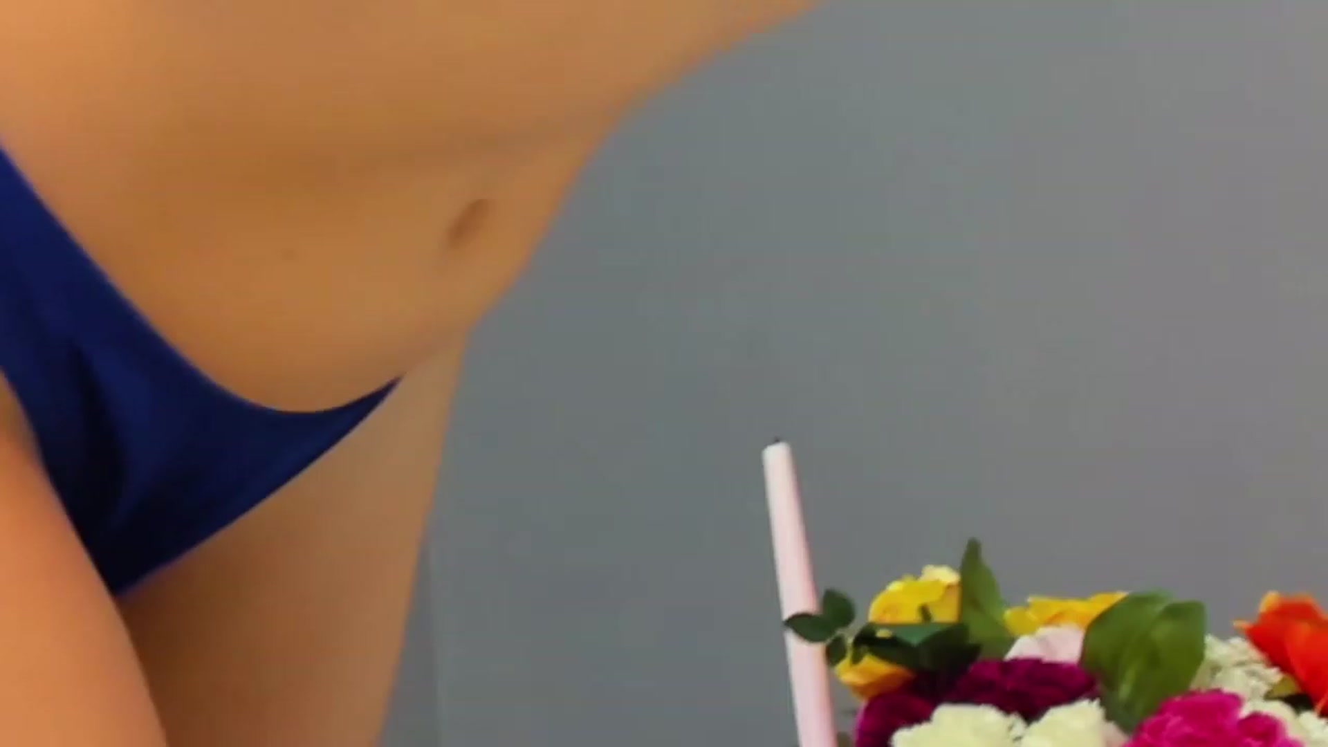 Gallery image thumbnail from ChristynaRos's myfreecams stream on, 03/02/2023, 03:32 image 1 of 20