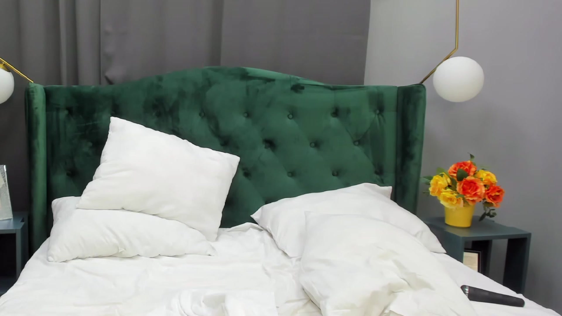Gallery image thumbnail from ChristynaRos's myfreecams stream on, 06/05/2023, 01:57 image 1 of 20
