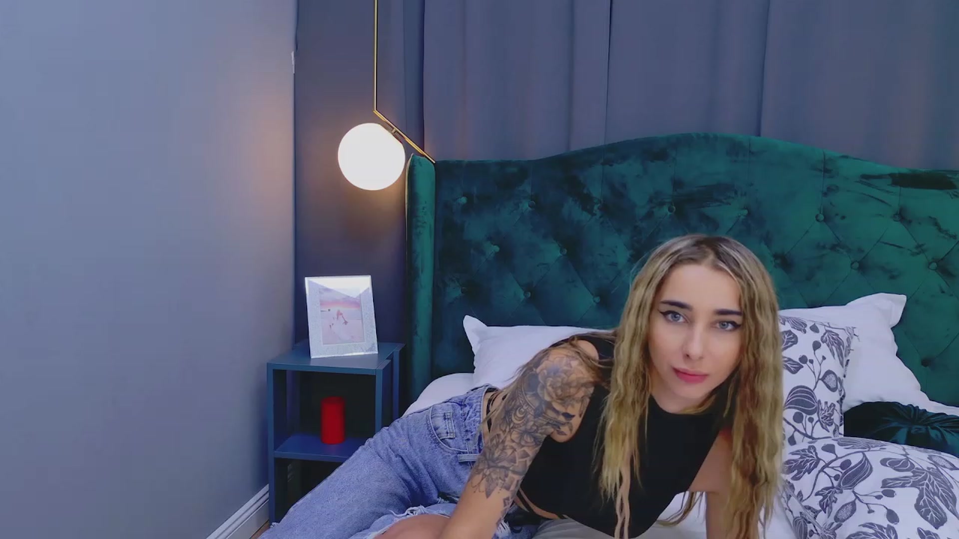 Gallery image thumbnail from ChristynaRos's myfreecams stream on, 09/02/2023, 02:28 image 20 of 20