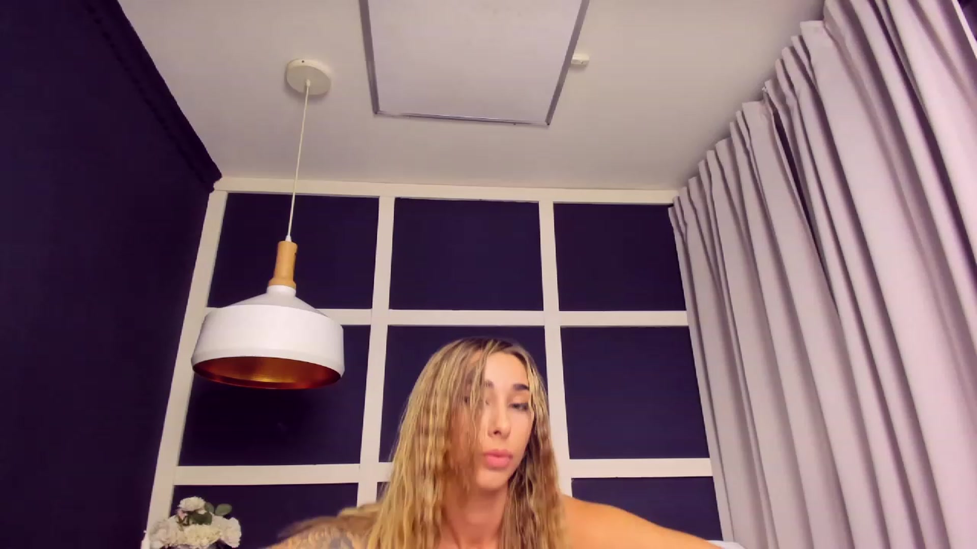 Gallery image thumbnail from ChristynaRos's myfreecams stream on, 10/05/2023, 23:36 image 20 of 20
