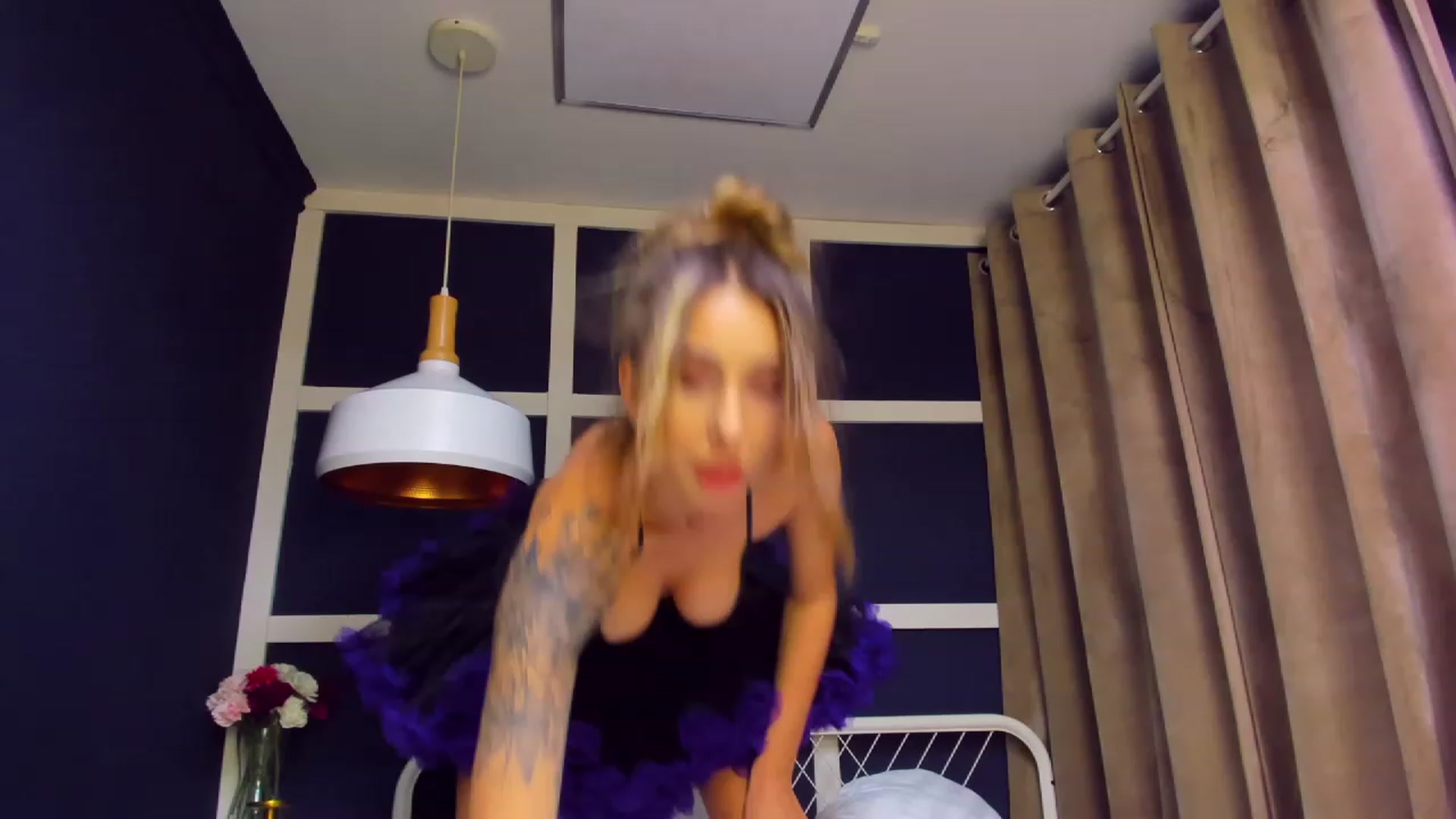Gallery image thumbnail from ChristynaRos's myfreecams stream on, 10/25/2023, 02:59 image 13 of 20