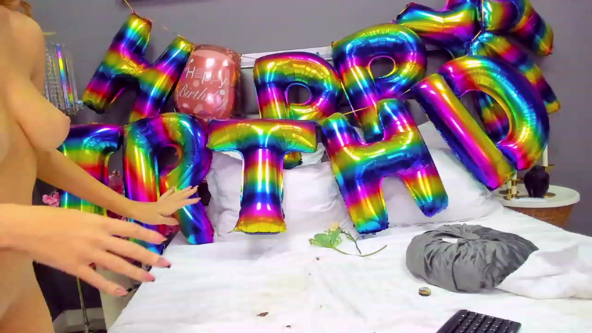 Gallery image thumbnail from ChristynaRos's myfreecams stream on, 10/26/2023, 02:39 image 9 of 20