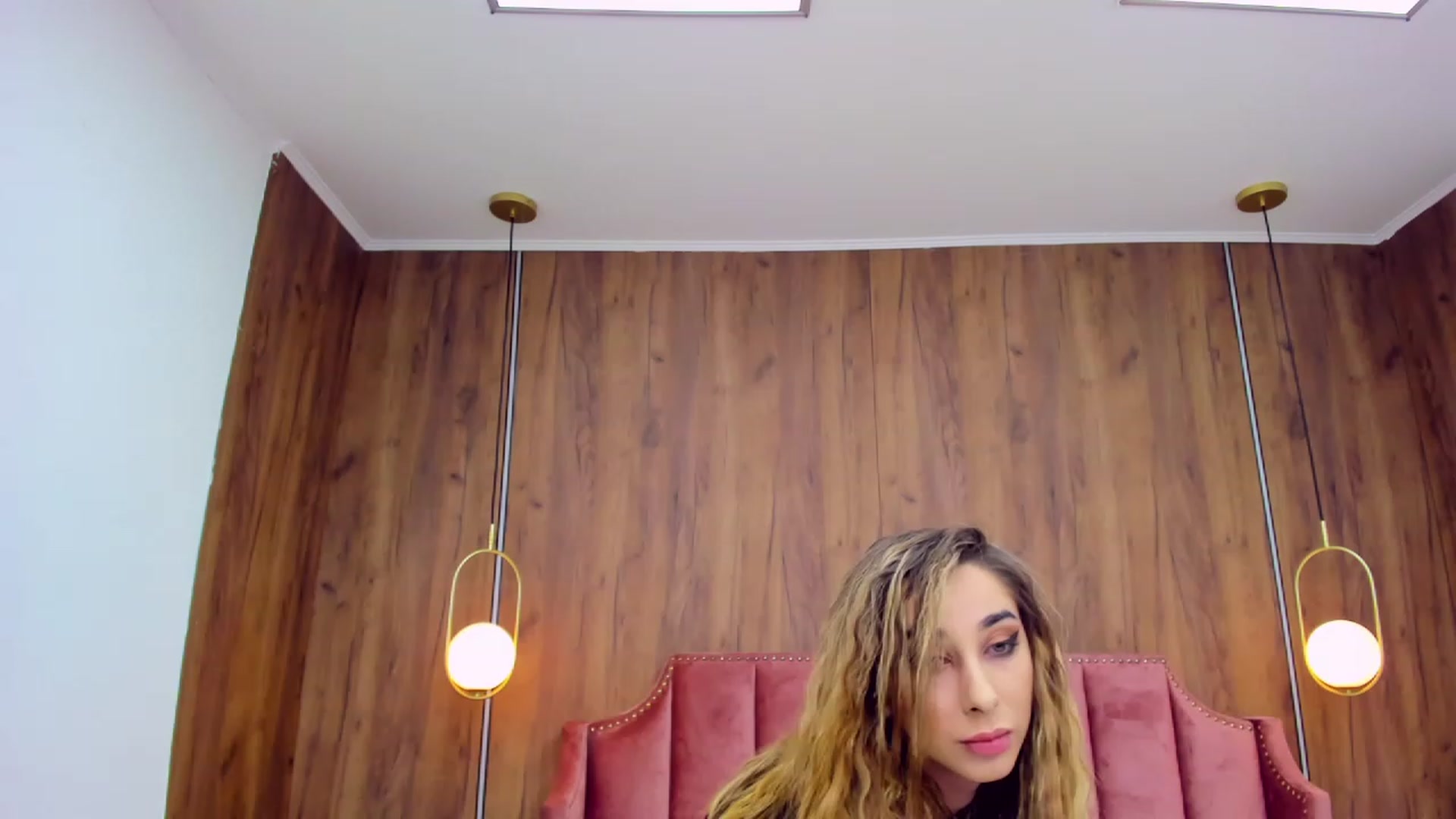 Gallery image thumbnail from ChristynaRos's myfreecams stream on, 11/13/2023, 24:29 image 10 of 20