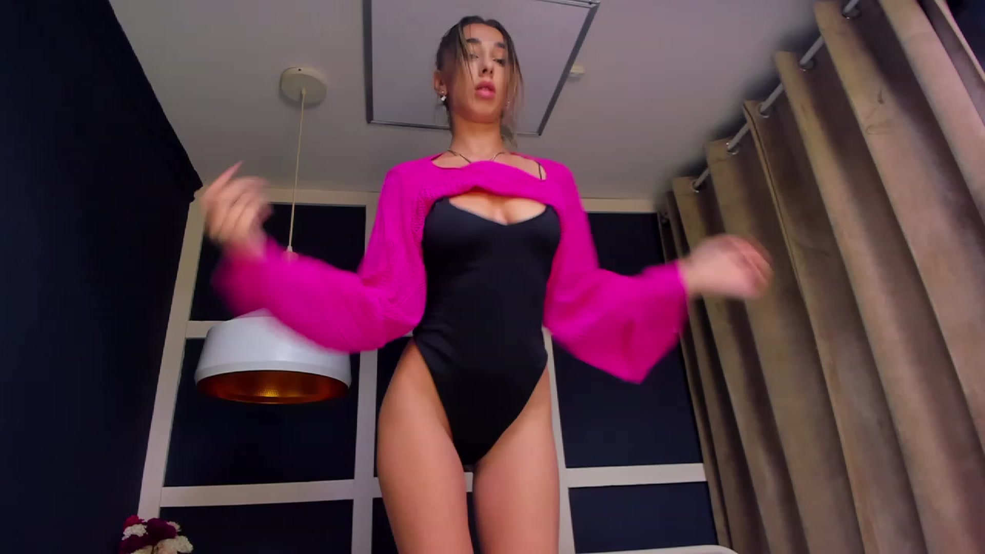 Gallery image thumbnail from ChristynaRos's myfreecams stream on, 11/27/2023, 05:17 image 18 of 20