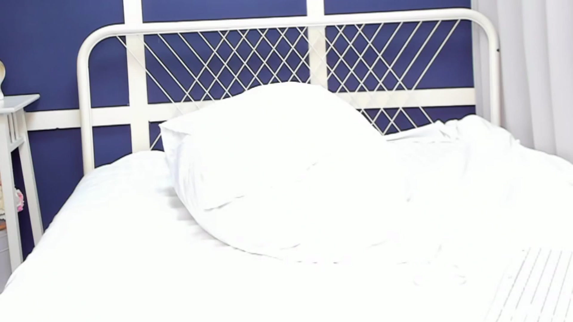 Gallery image thumbnail from ChristynaRos's myfreecams stream on, 05/12/2024, 20:01 image 10 of 20
