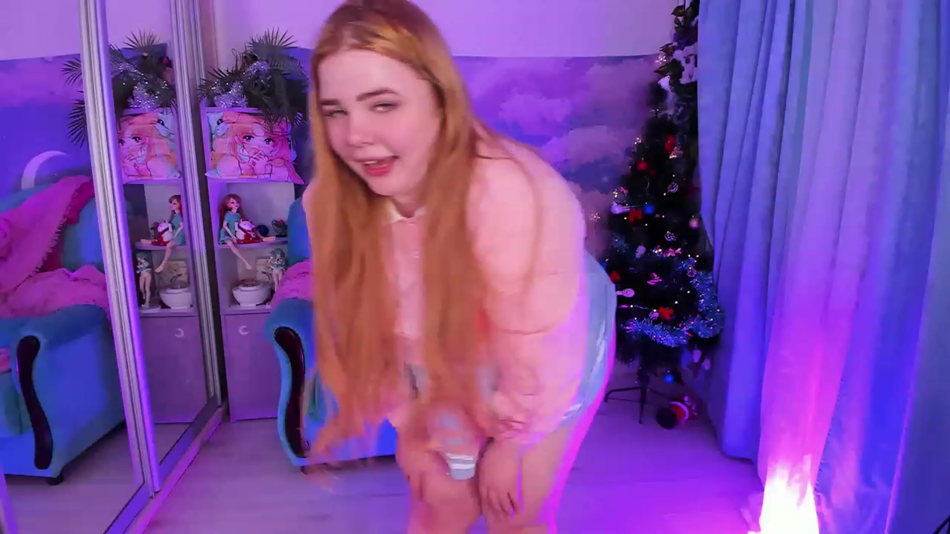 Gallery image thumbnail from Chubby_cake's myfreecams stream on, 11/28/2022, 07:36 image 15 of 20