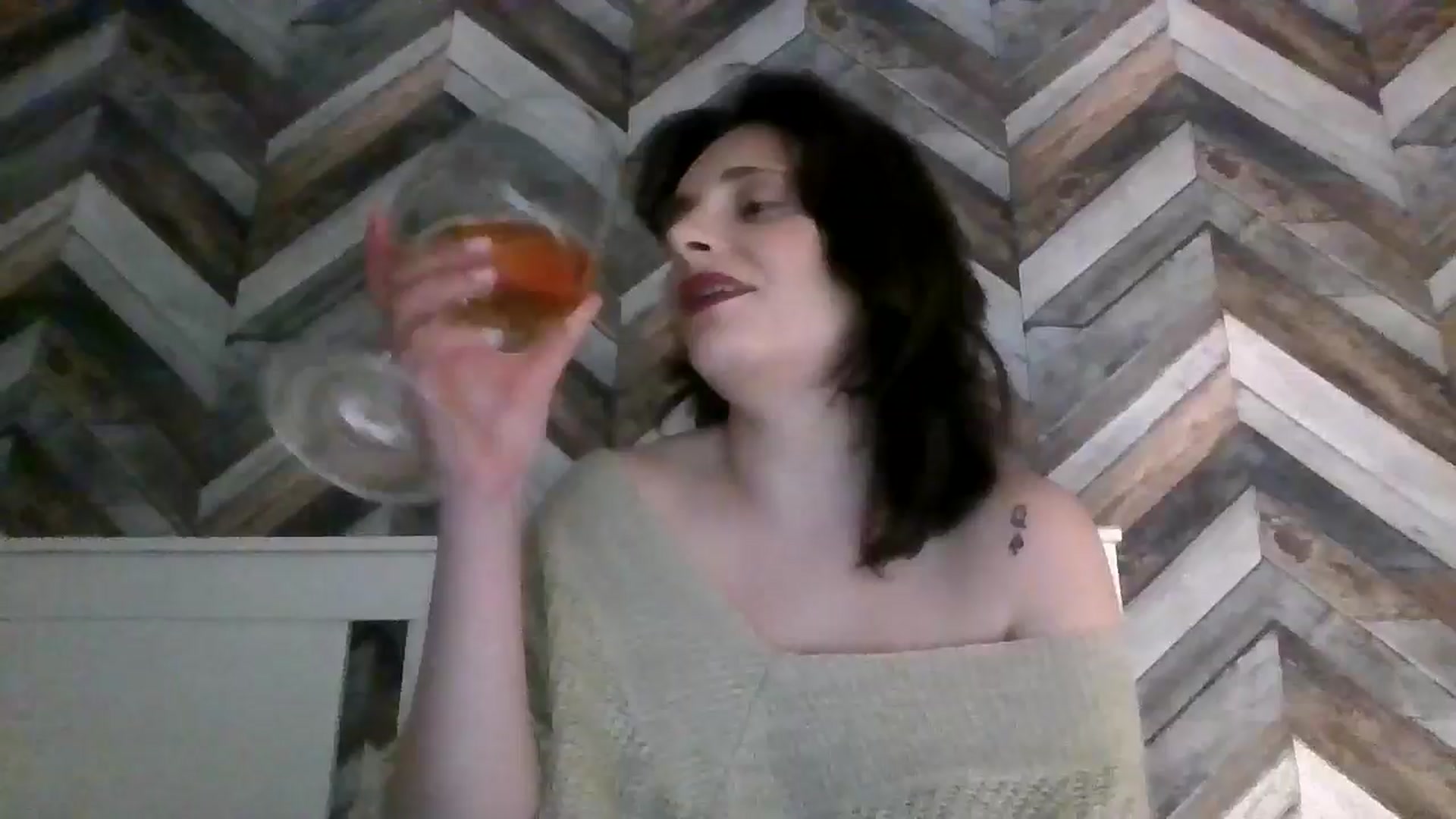 Gallery image thumbnail from Churchsoul's myfreecams stream on, 12/25/2025, 19:35 image 15 of 20