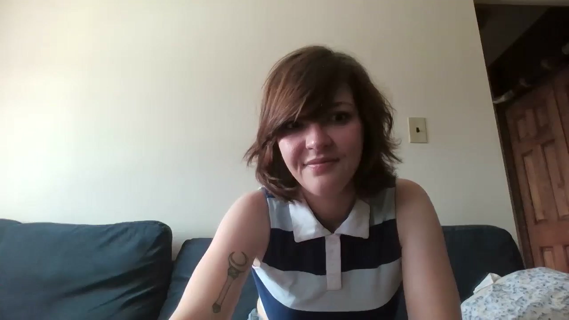 Gallery image thumbnail from CiaraBubblezz's myfreecams stream on, 05/10/2025, 18:32 image 10 of 20