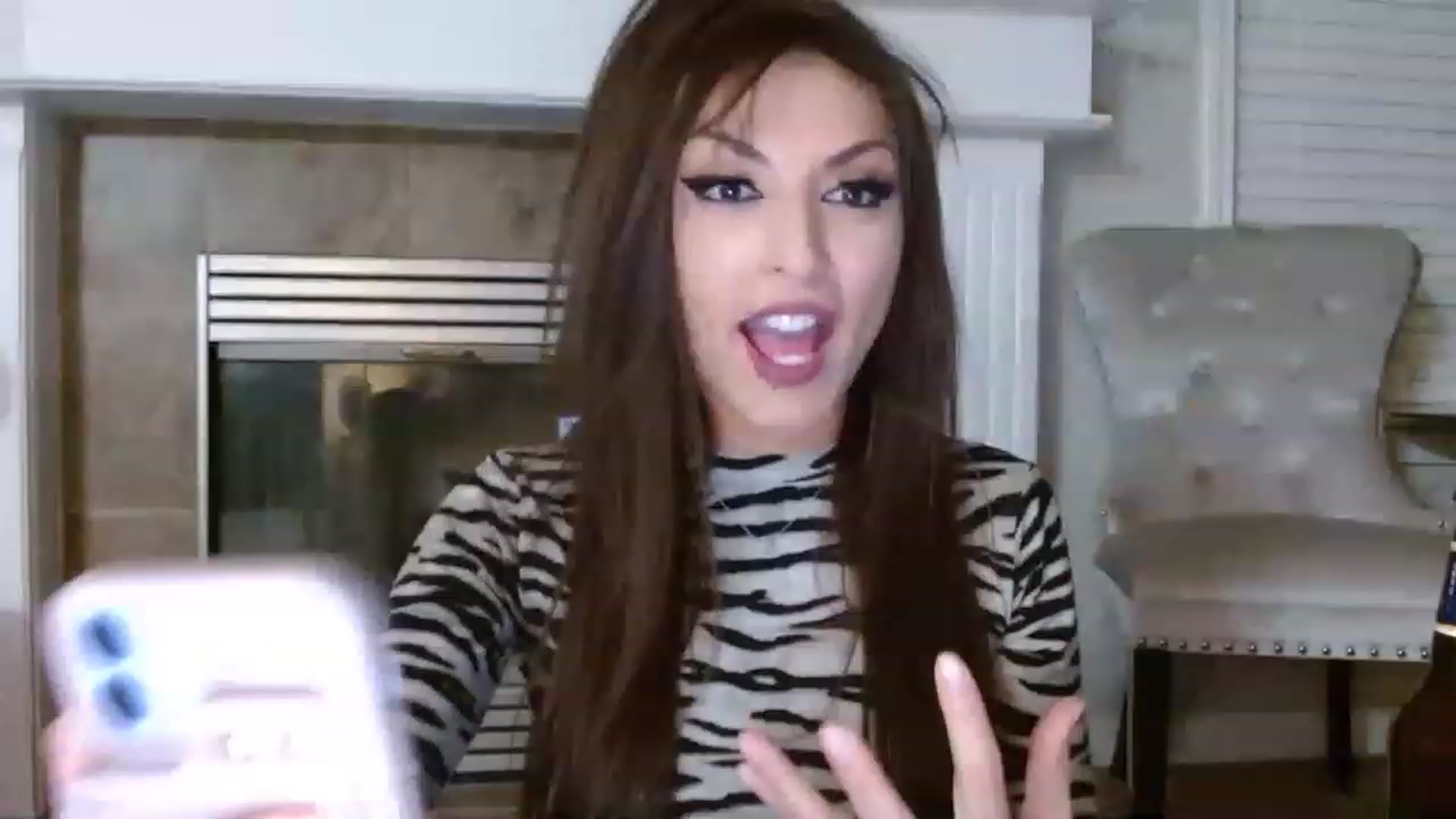Gallery image thumbnail from Ciarra's myfreecams stream on, 02/26/2023, 07:16 image 20 of 20