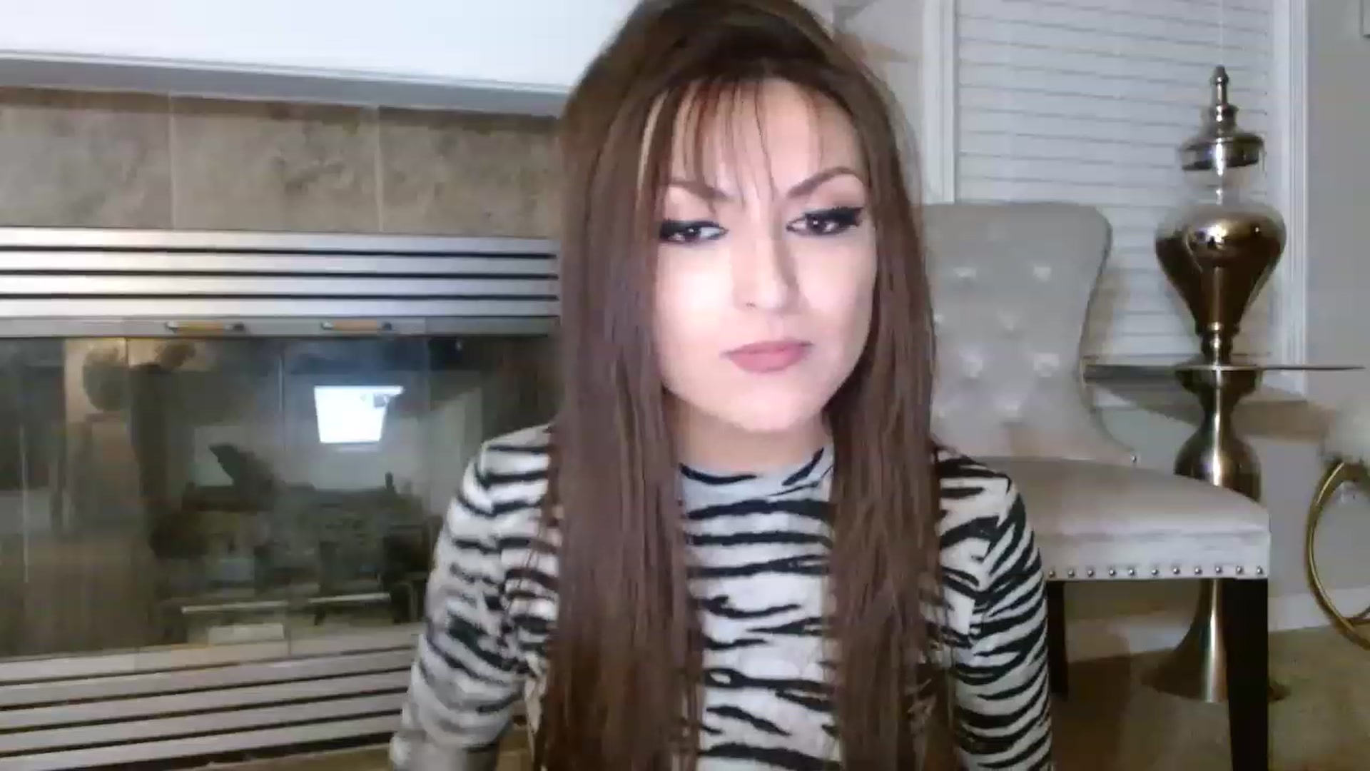 Gallery image thumbnail from Ciarra's myfreecams stream on, 02/26/2023, 07:16 image 7 of 20