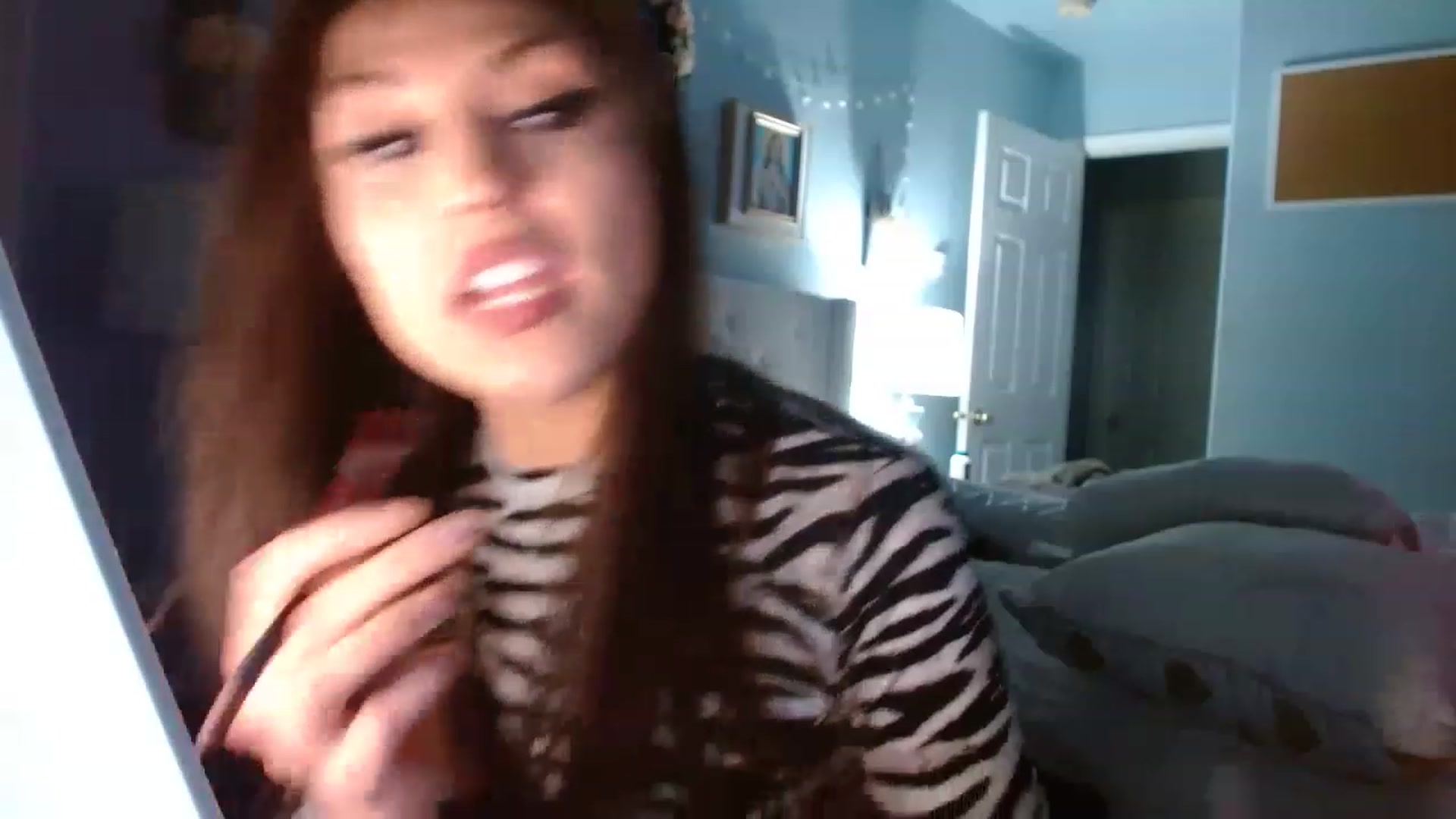 Gallery image thumbnail from Ciarra's myfreecams stream on, 02/26/2023, 07:16 image 13 of 20