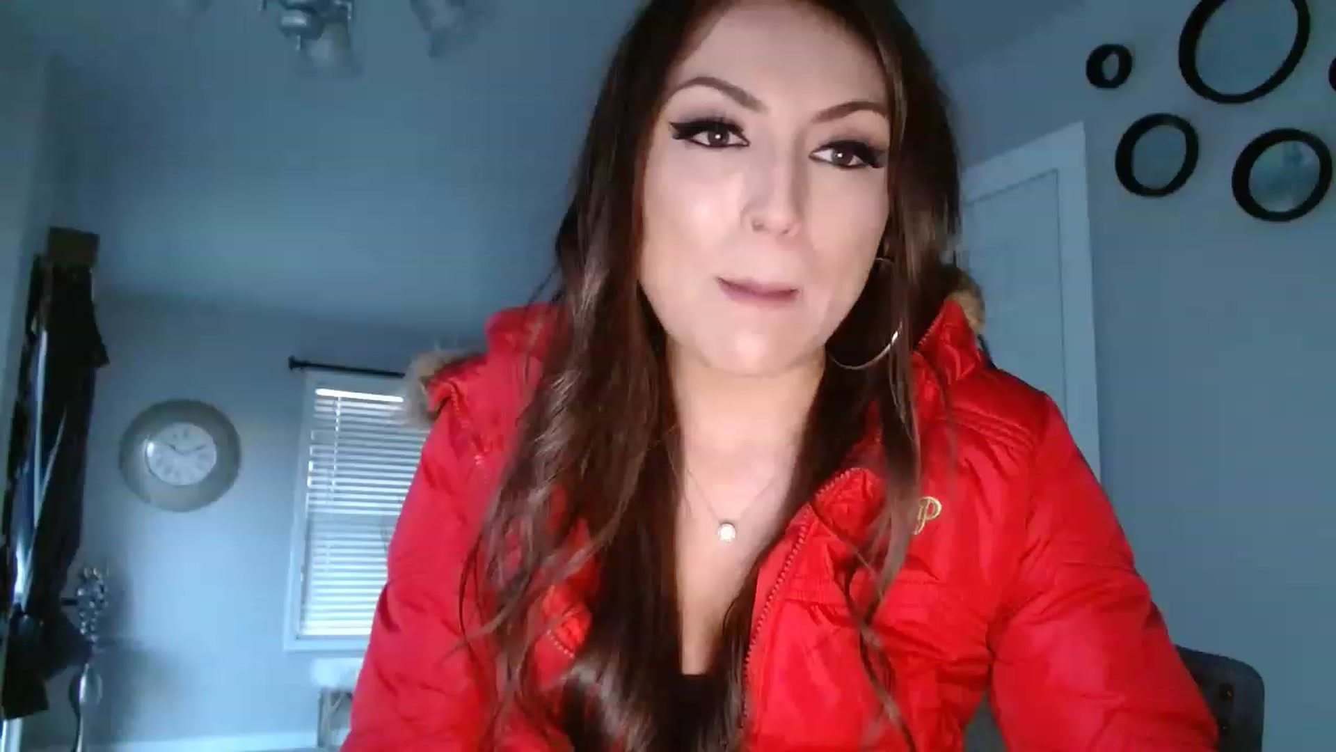Gallery image thumbnail from Ciarra's myfreecams stream on, 04/05/2023, 03:20 image 1 of 20