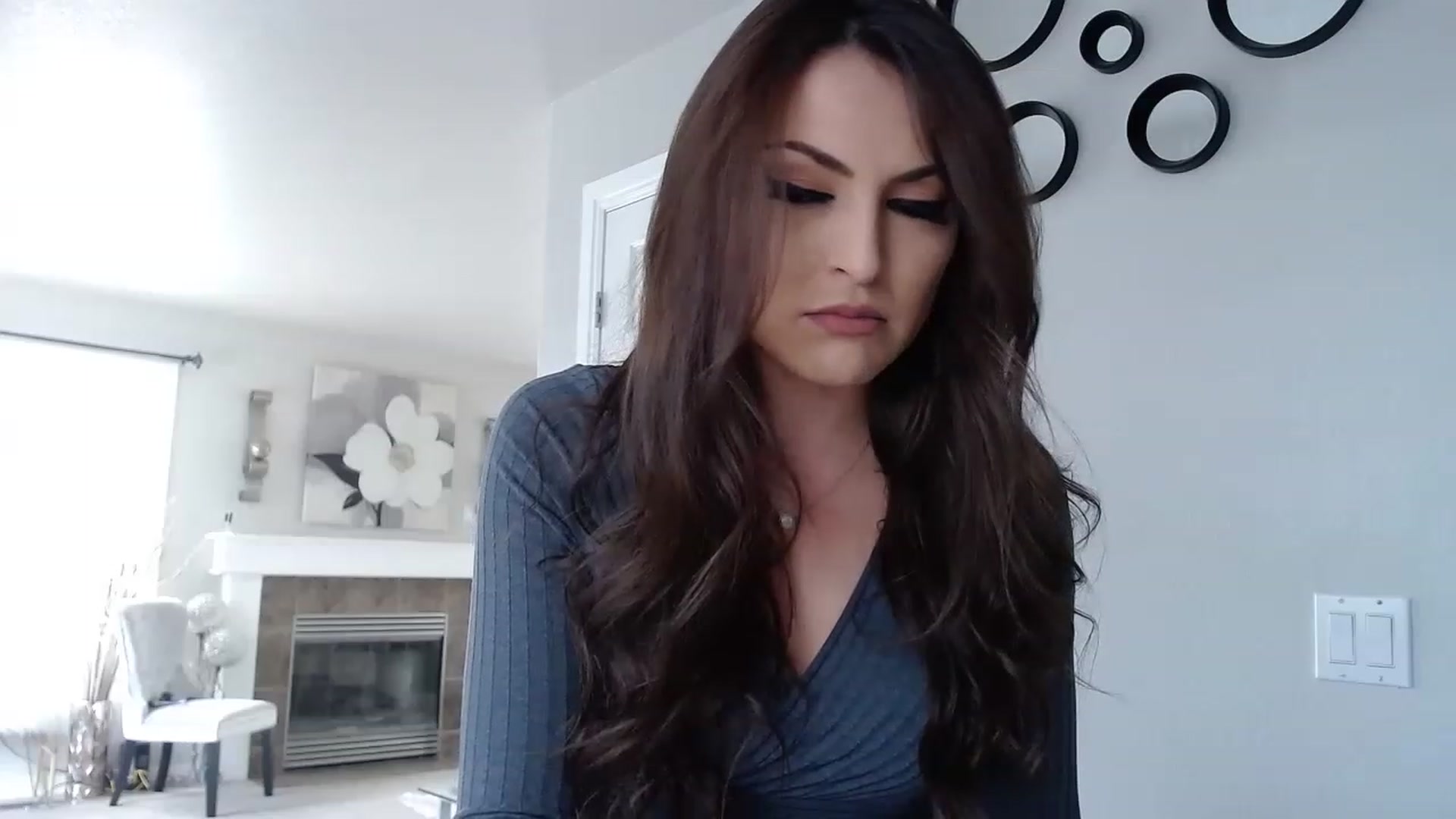 Gallery image thumbnail from Ciarra's myfreecams stream on, 04/20/2023, 02:20 image 4 of 20