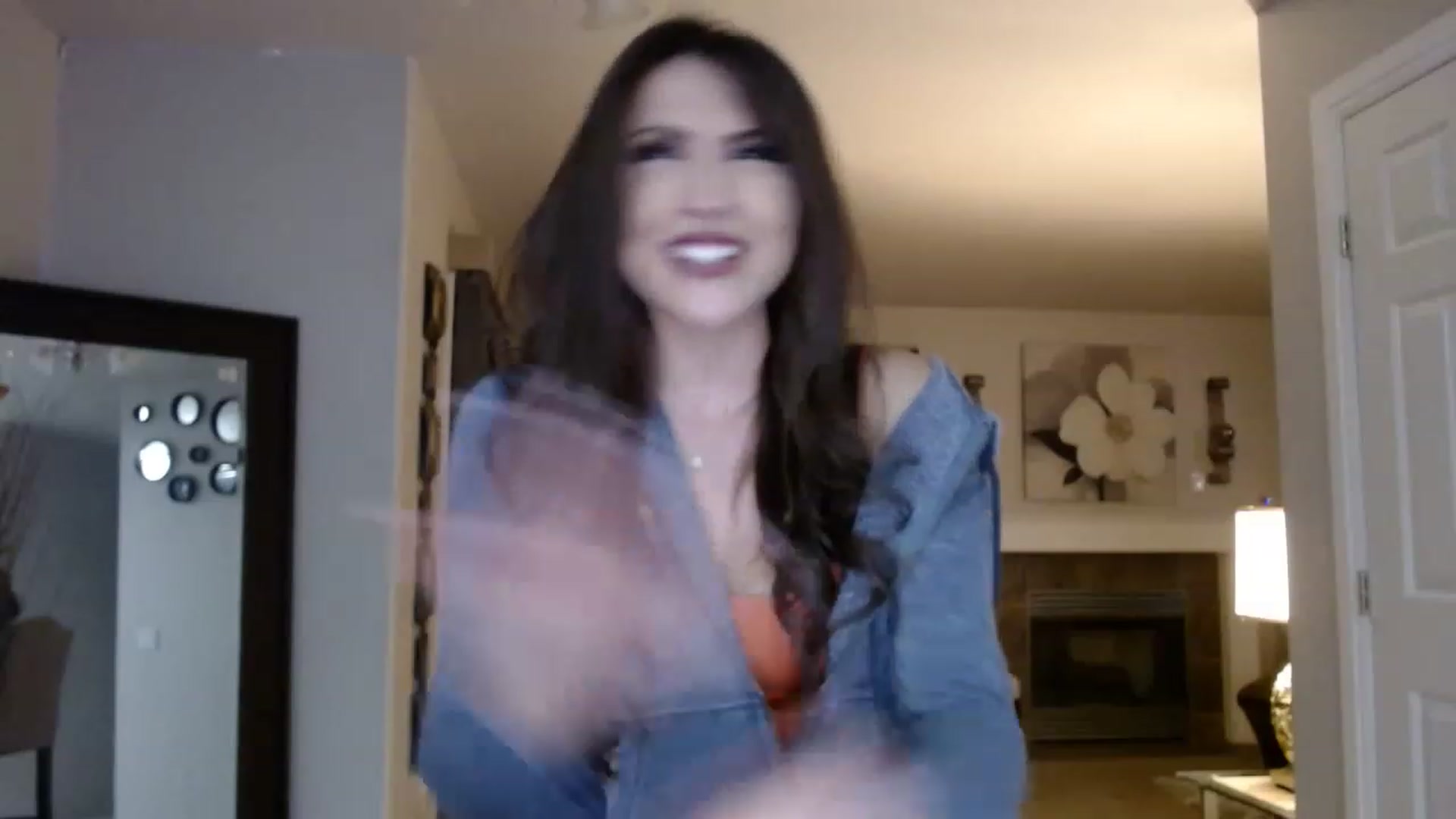 Gallery image thumbnail from Ciarra's myfreecams stream on, 04/20/2023, 03:09 image 17 of 20