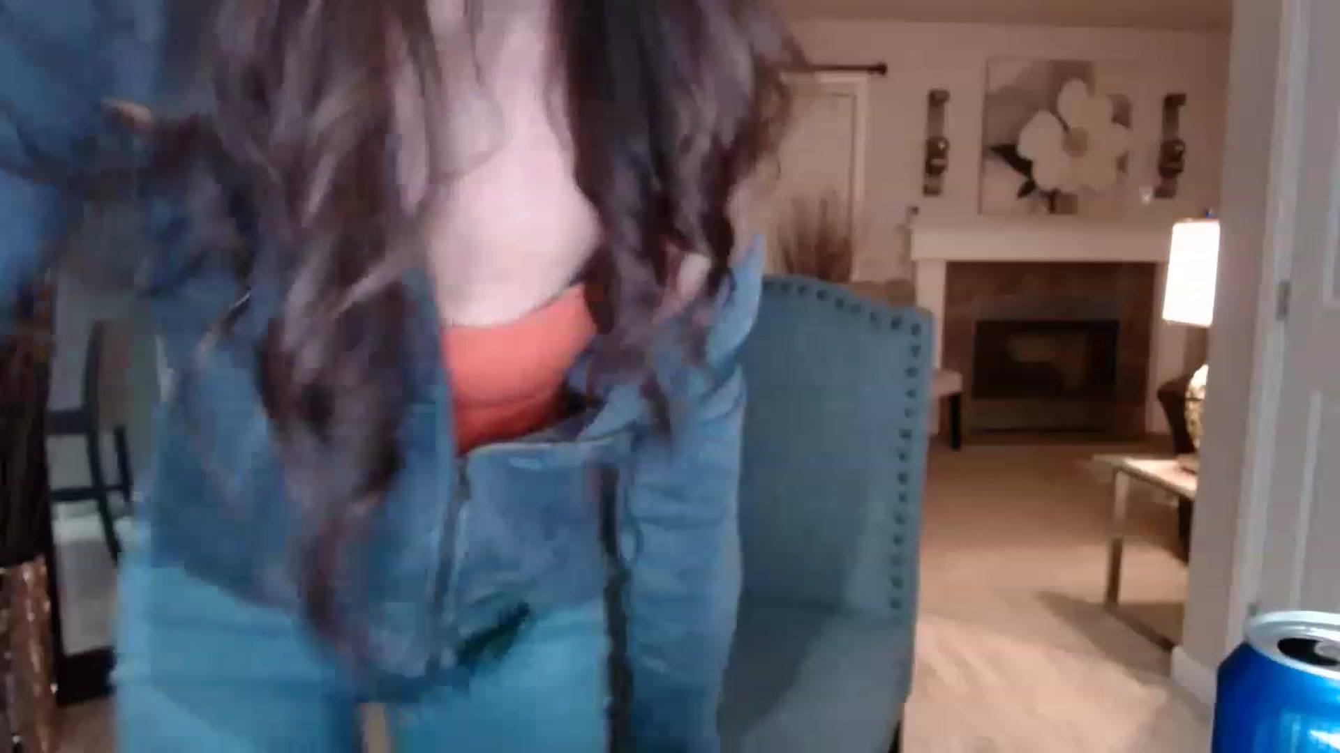 Gallery image thumbnail from Ciarra's myfreecams stream on, 04/20/2023, 03:09 image 16 of 20