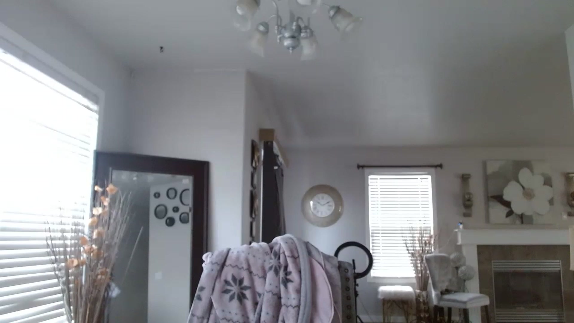 Gallery image thumbnail from Ciarra's myfreecams stream on, 04/22/2023, 02:35 image 9 of 20