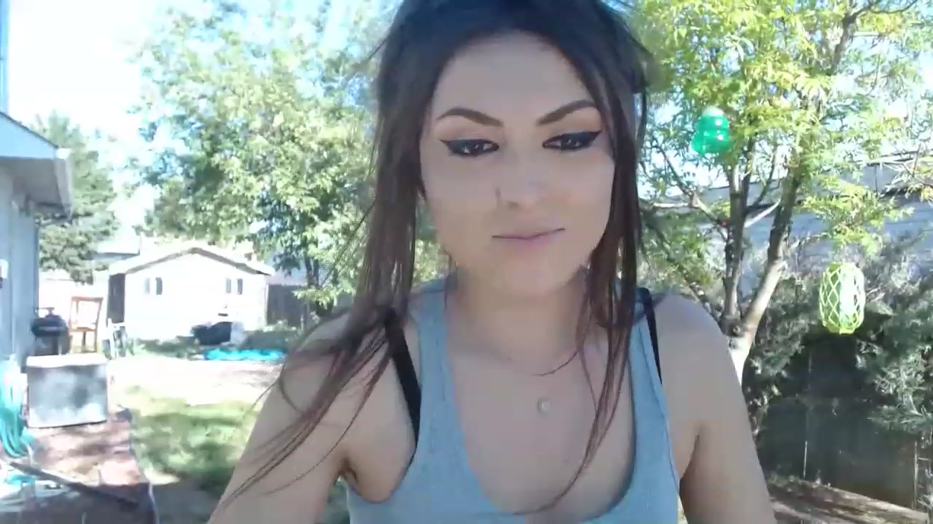 Gallery image thumbnail from Ciarra's myfreecams stream on, 05/13/2023, 24:10 image 17 of 20