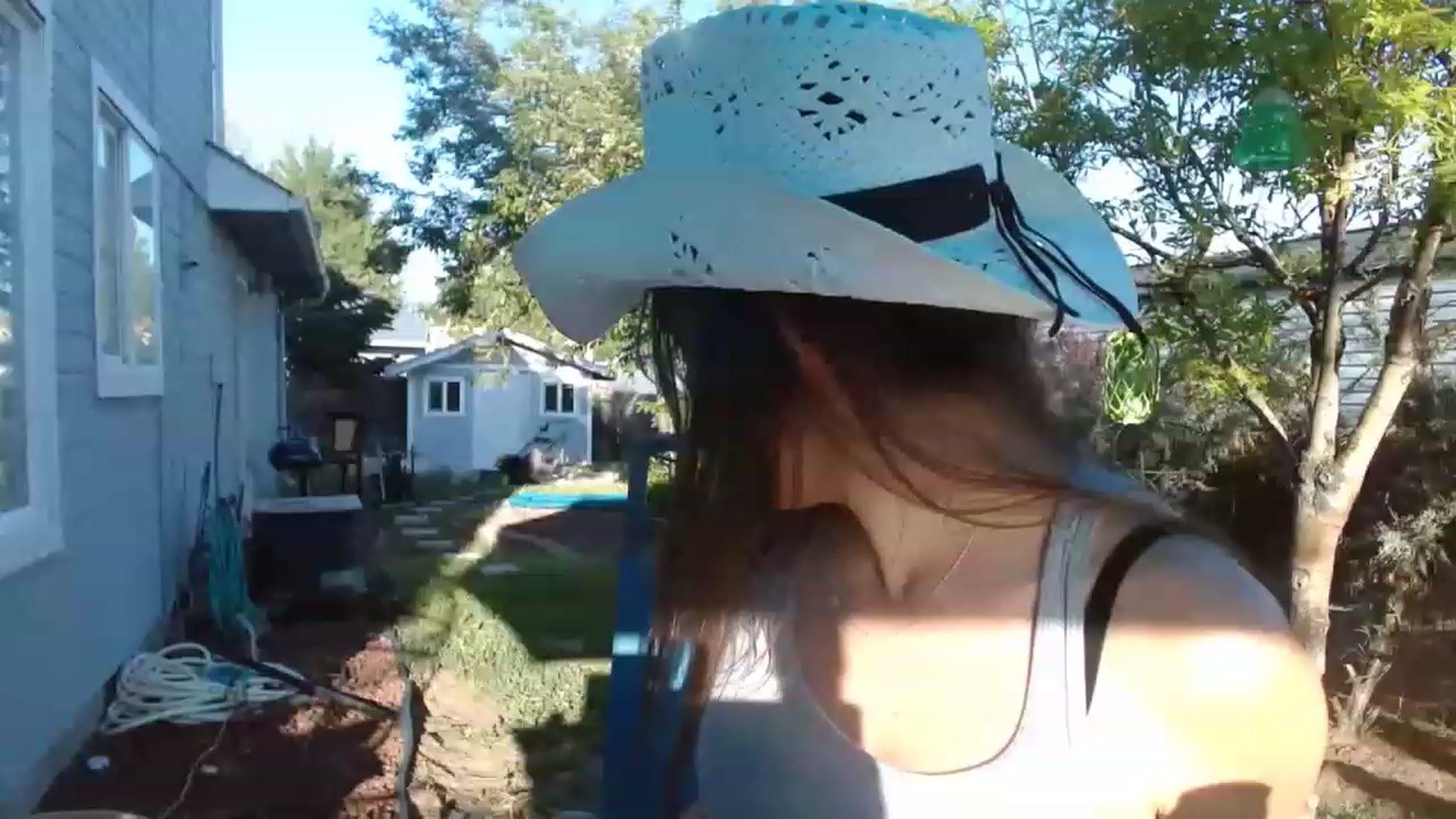 Gallery image thumbnail from Ciarra's myfreecams stream on, 05/13/2023, 03:02 image 1 of 20