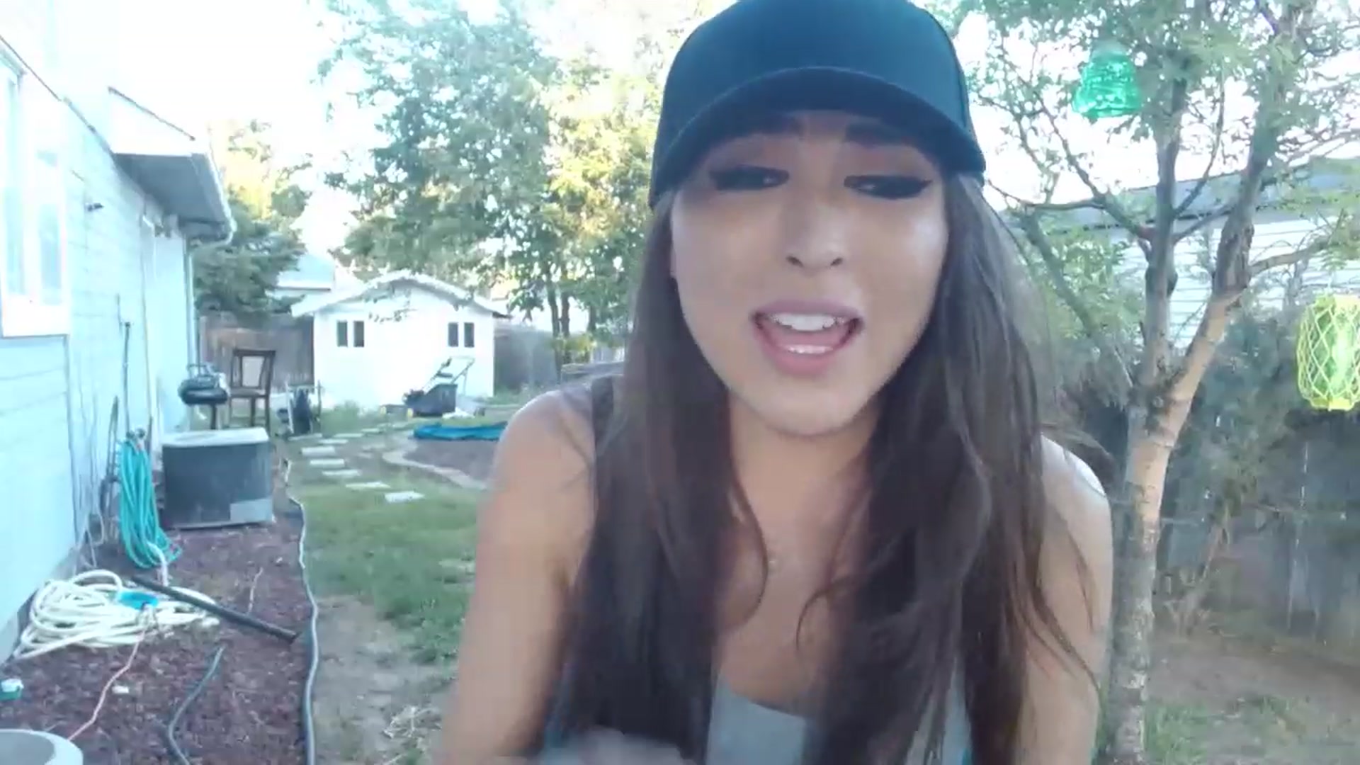 Gallery image thumbnail from Ciarra's myfreecams stream on, 05/13/2023, 03:02 image 14 of 20
