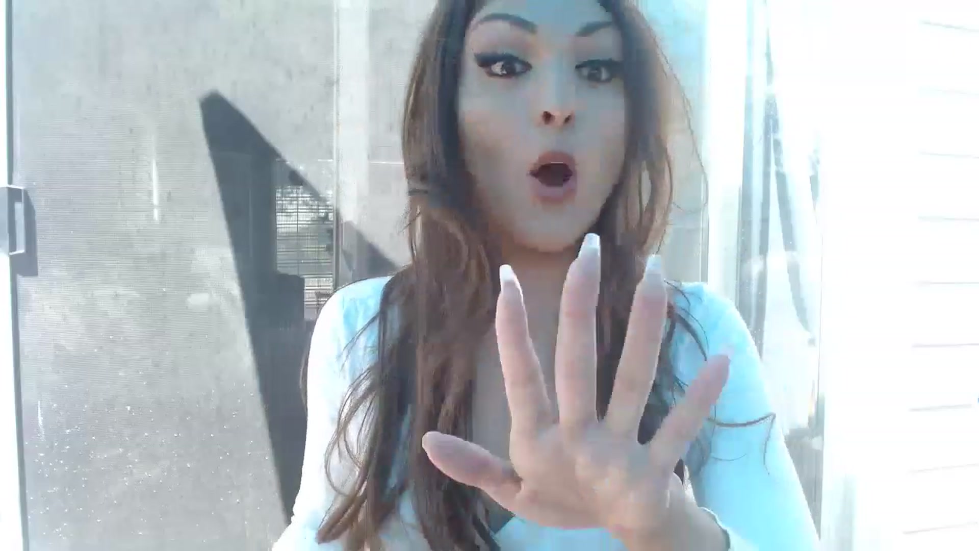 Gallery image thumbnail from Ciarra's myfreecams stream on, 05/28/2023, 22:27 image 5 of 20