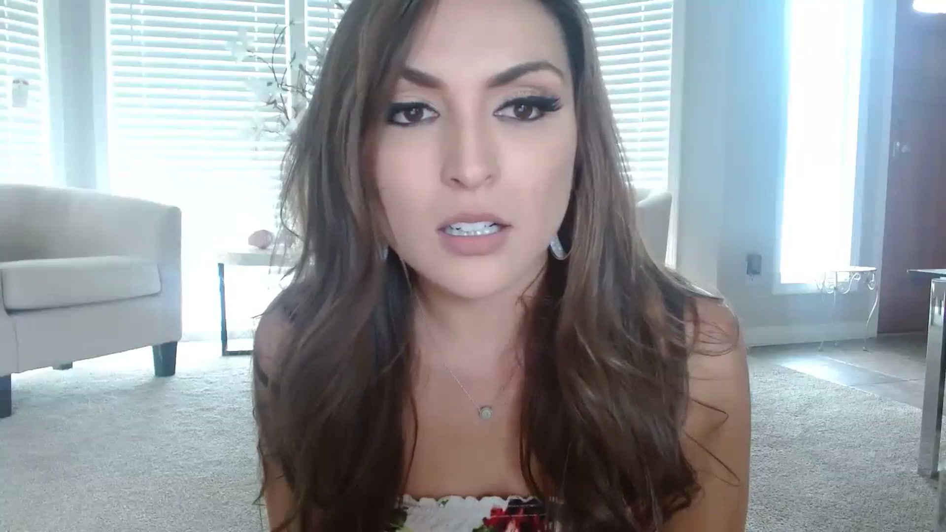 Gallery image thumbnail from Ciarra's myfreecams stream on, 08/17/2023, 23:17 image 16 of 20