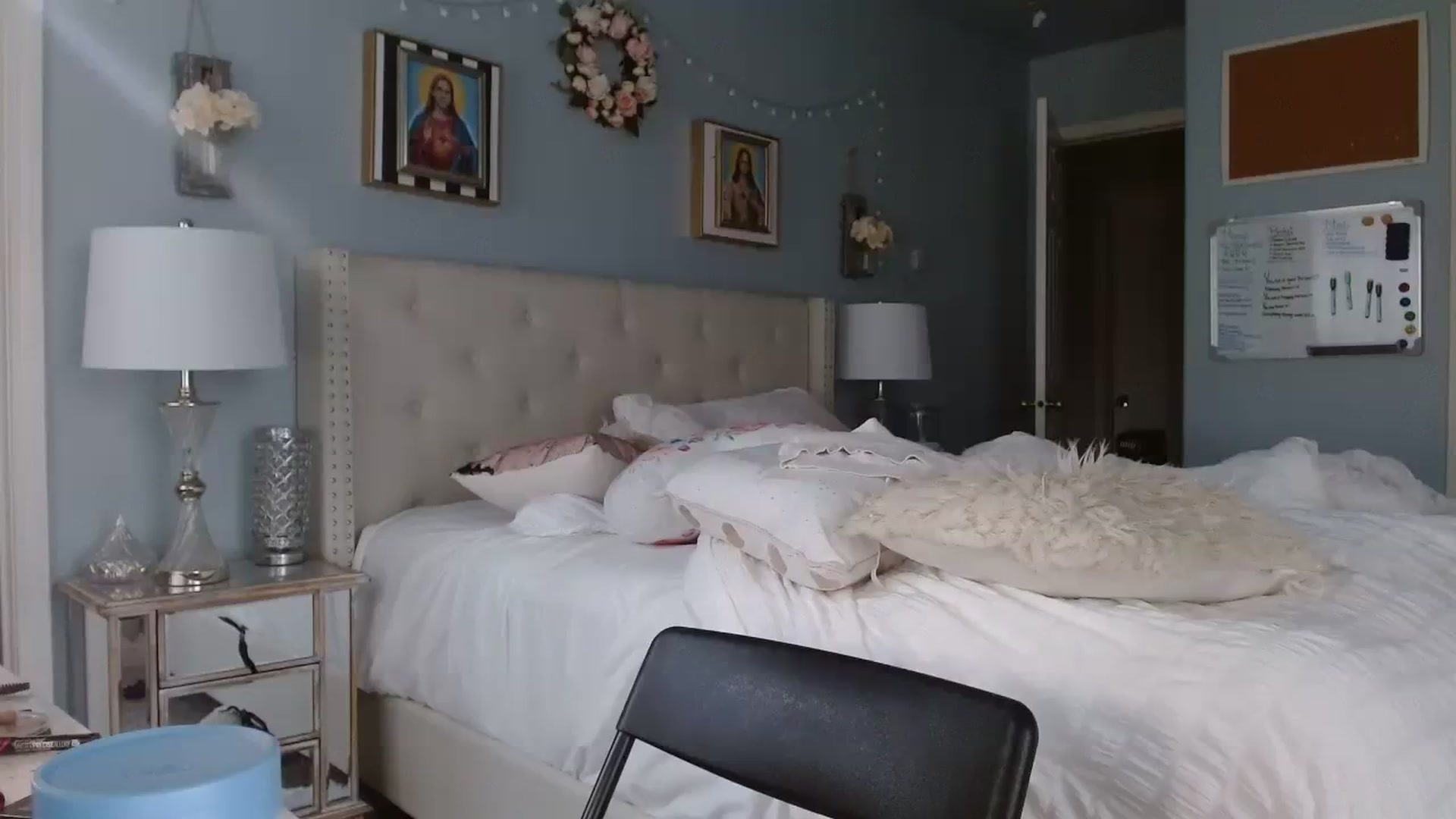 Gallery image thumbnail from Ciarra's myfreecams stream on, 08/18/2023, 02:07 image 13 of 20
