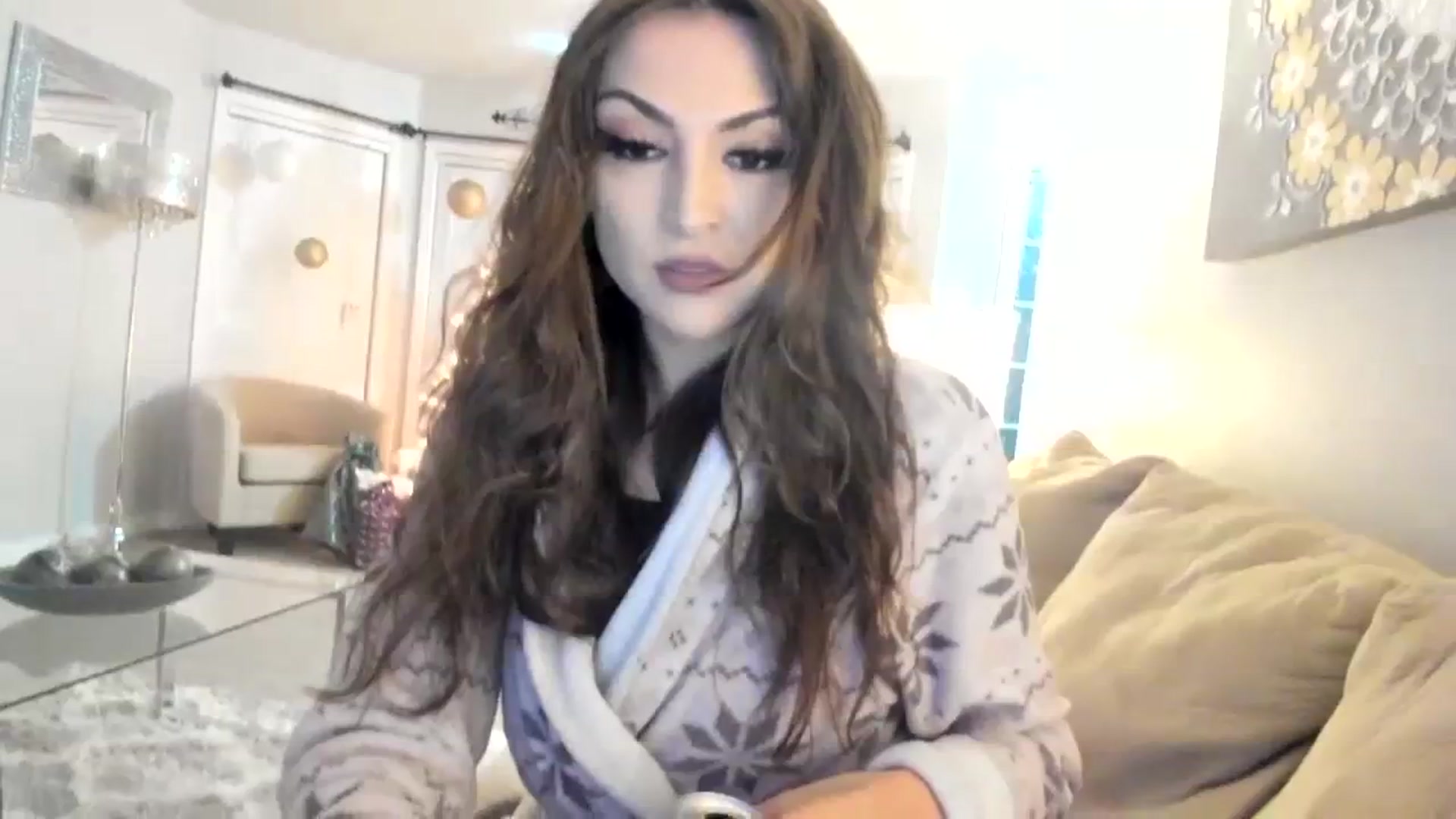 Gallery image thumbnail from Ciarra's myfreecams stream on, 11/21/2023, 04:59 image 4 of 20
