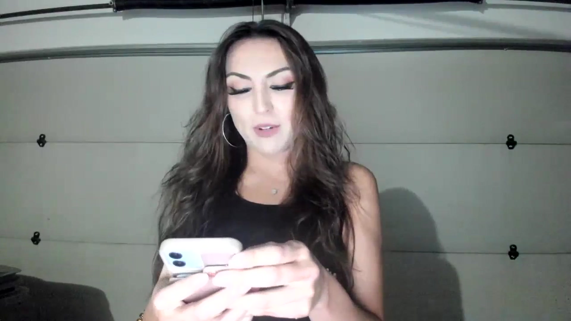 Gallery image thumbnail from Ciarra's myfreecams stream on, 11/21/2023, 04:59 image 20 of 20