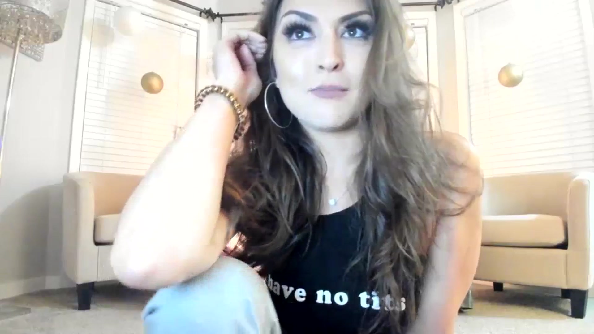 Gallery image thumbnail from Ciarra's myfreecams stream on, 11/21/2023, 06:57 image 19 of 20