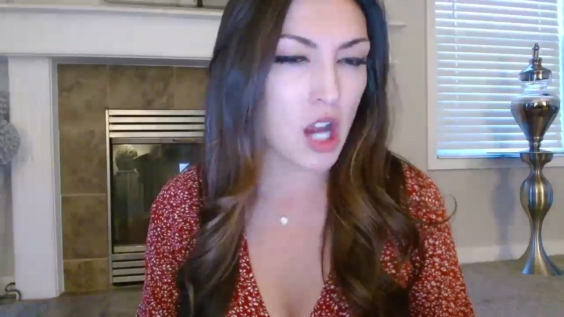 Gallery image thumbnail from Ciarra's myfreecams stream on, 05/04/2024, 03:48 image 14 of 20