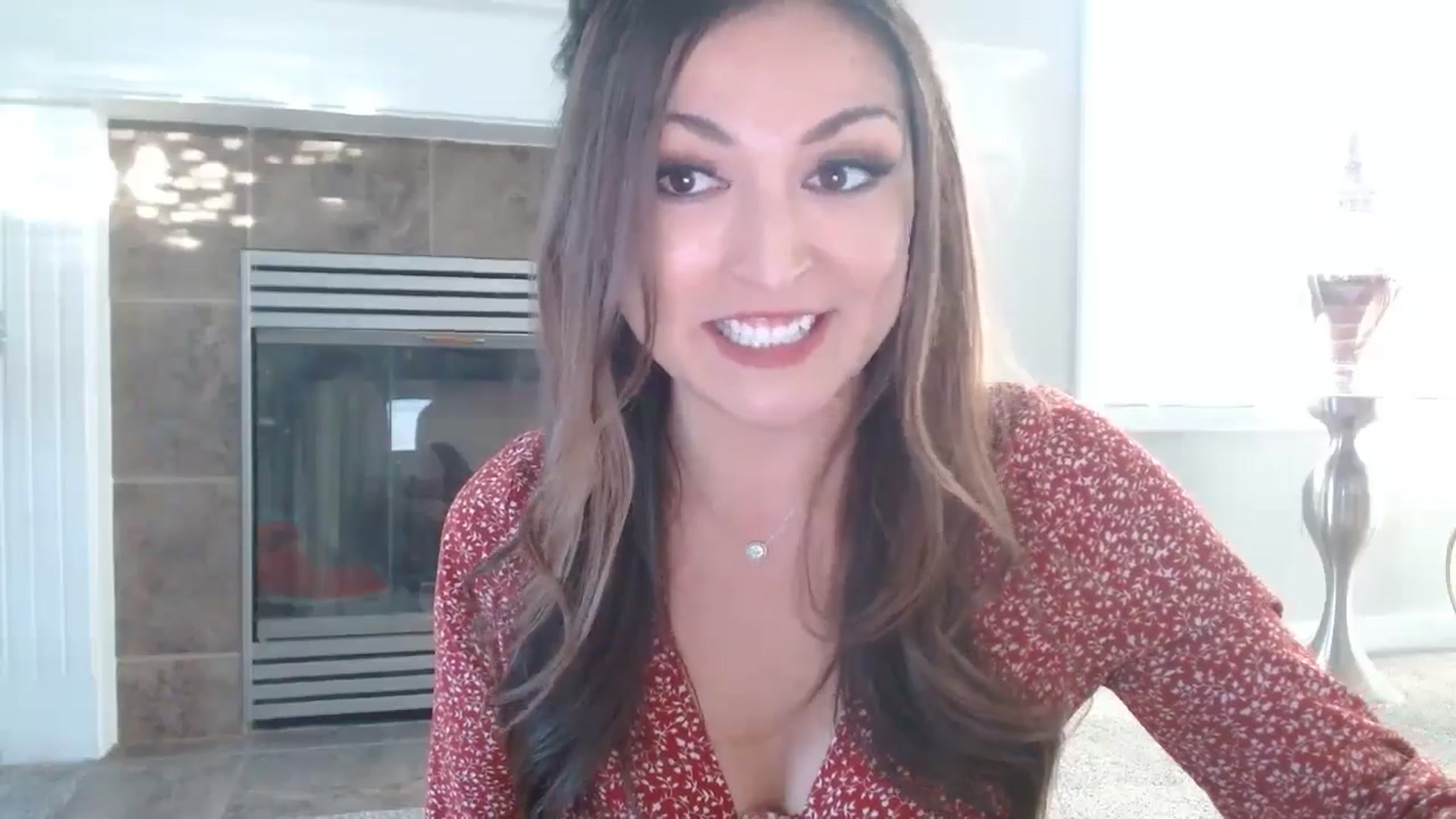 Gallery image thumbnail from Ciarra's myfreecams stream on, 05/04/2024, 03:48 image 8 of 20