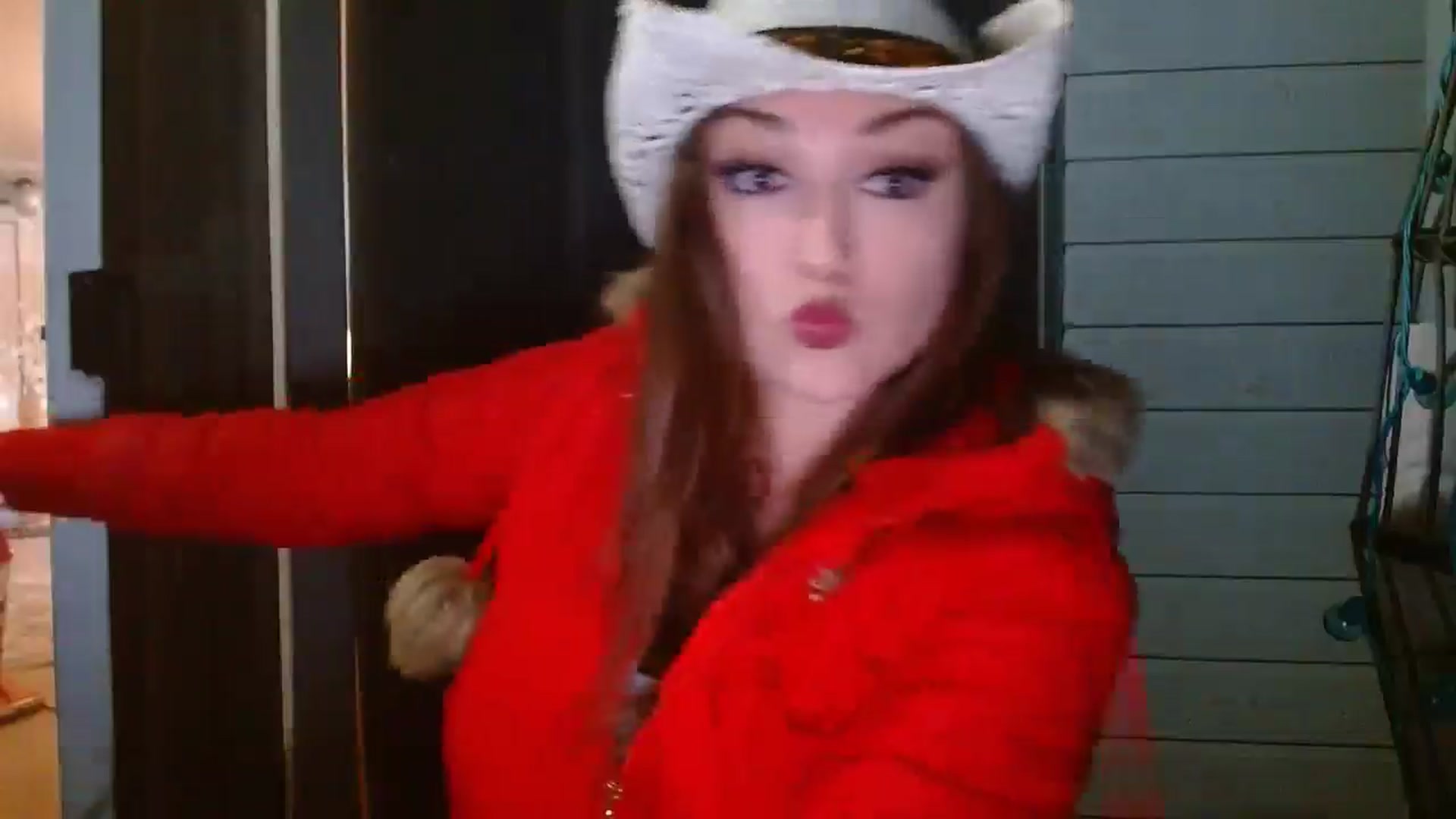 Gallery image thumbnail from Ciarra's myfreecams stream on, 05/26/2024, 06:06 image 17 of 20