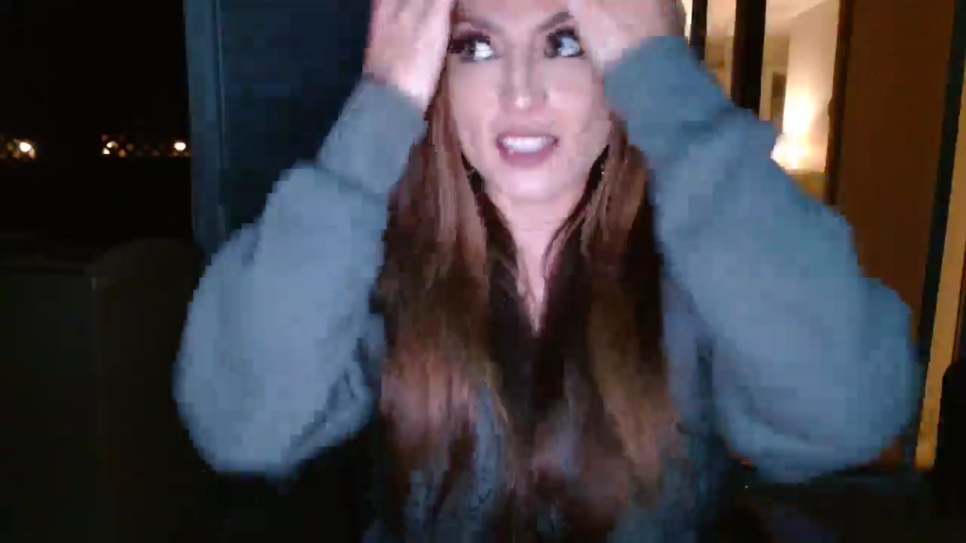 Gallery image thumbnail from Ciarra's myfreecams stream on, 03/25/2025, 05:11 image 12 of 20