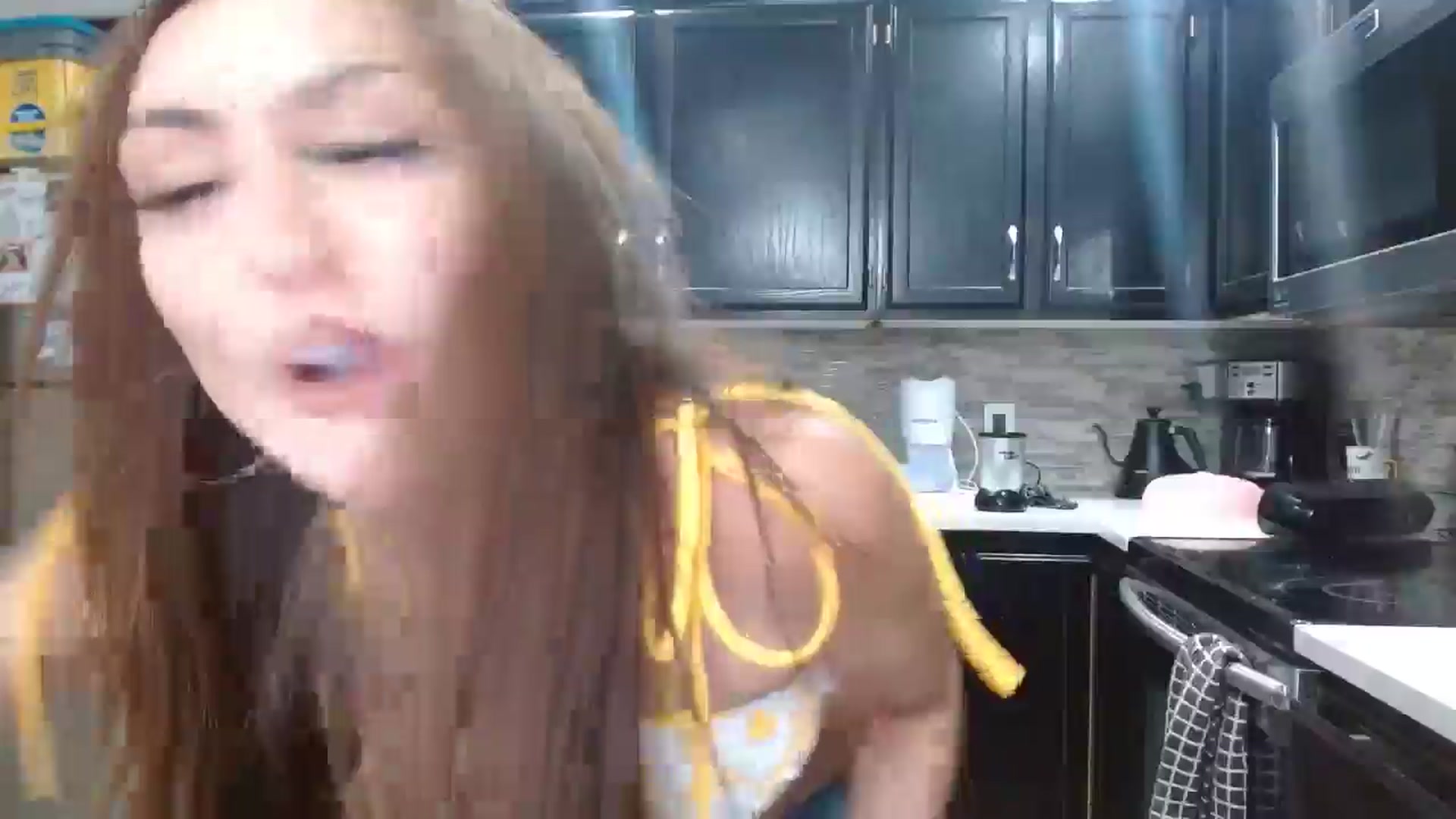 Gallery image thumbnail from Ciarra's myfreecams stream on, 05/25/2025, 04:44 image 10 of 20