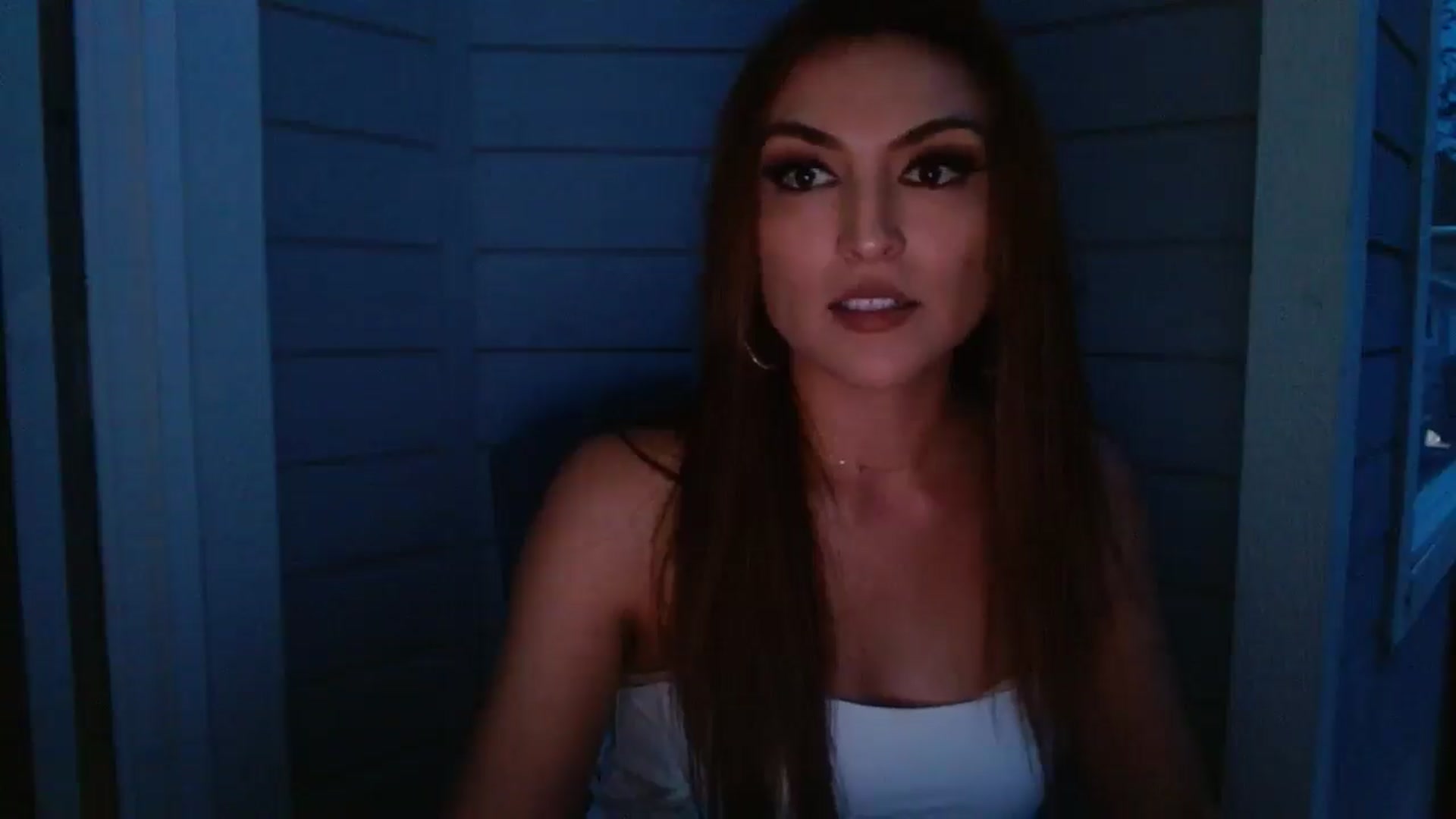 Gallery image thumbnail from Ciarra's myfreecams stream on, 06/15/2025, 04:20 image 19 of 20