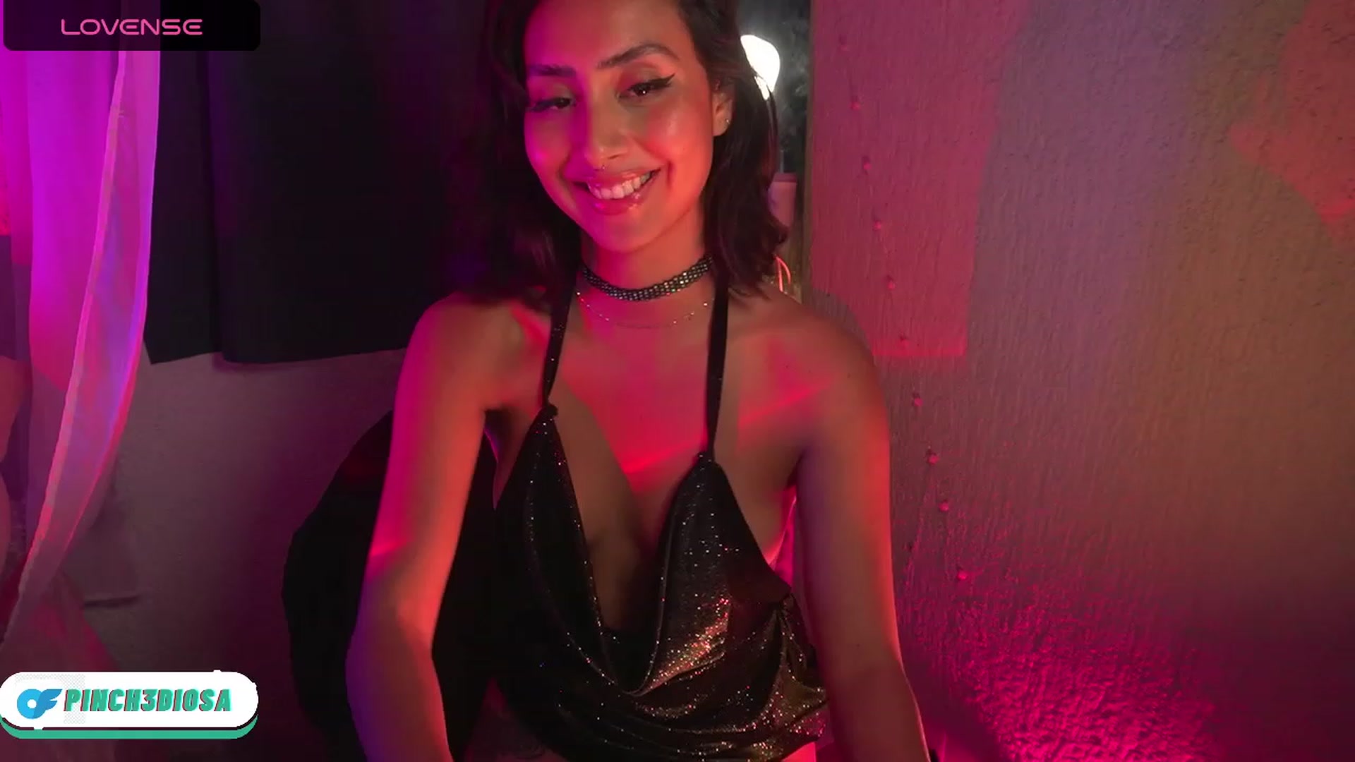 Gallery image thumbnail from Cinderella36's myfreecams stream on, 02/20/2024, 13:17 image 2 of 20