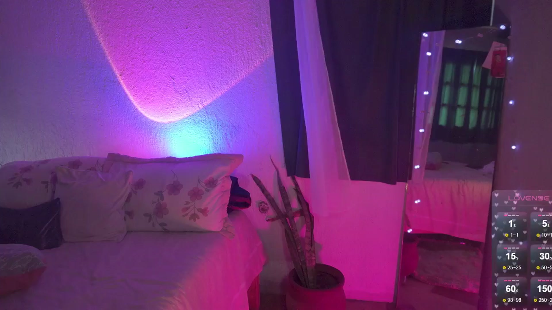 Gallery image thumbnail from Cinderella36's myfreecams stream on, 04/05/2024, 14:37 image 16 of 20