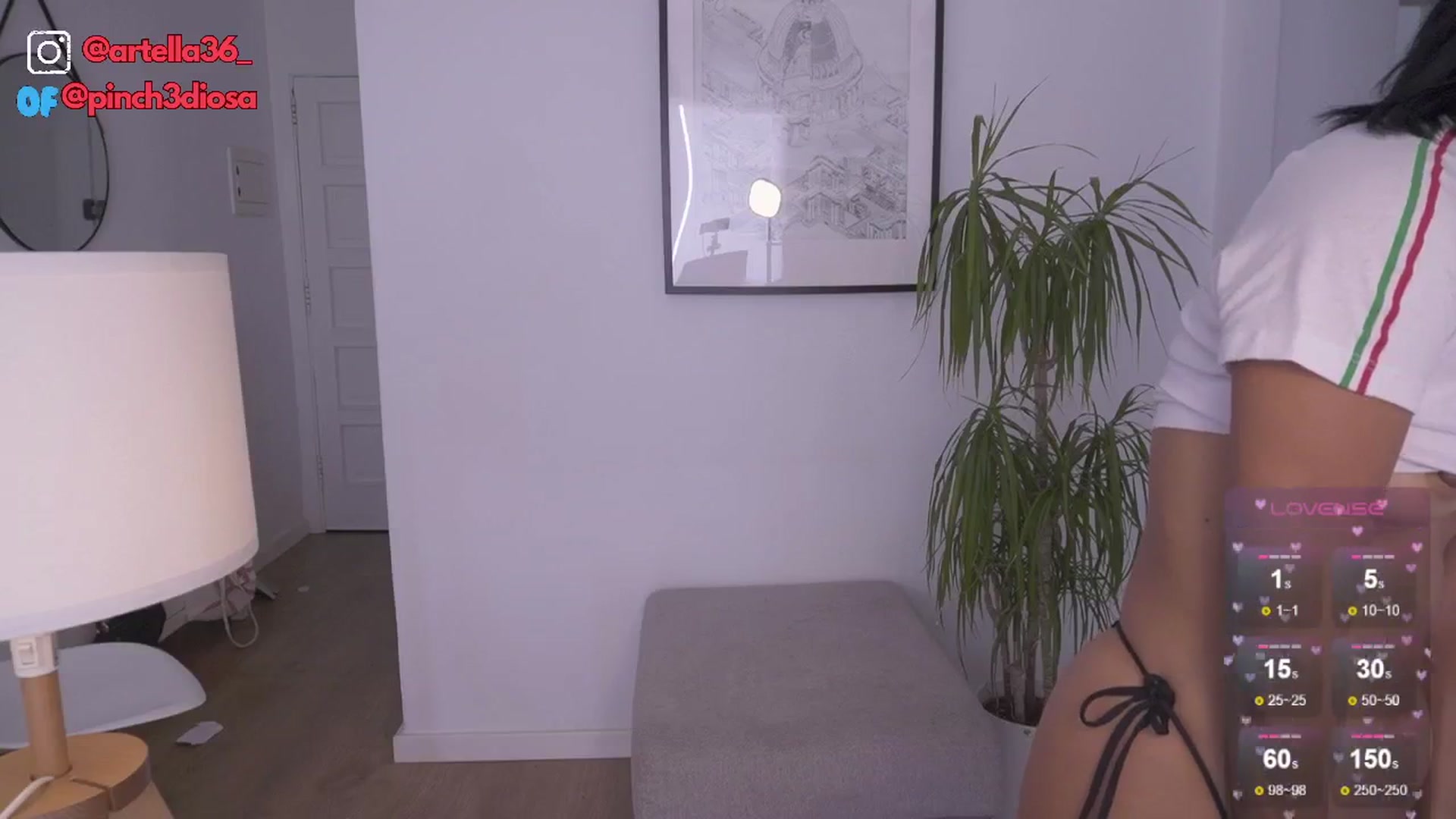 Gallery image thumbnail from Cinderella36's myfreecams stream on, 05/23/2024, 10:46 image 18 of 20