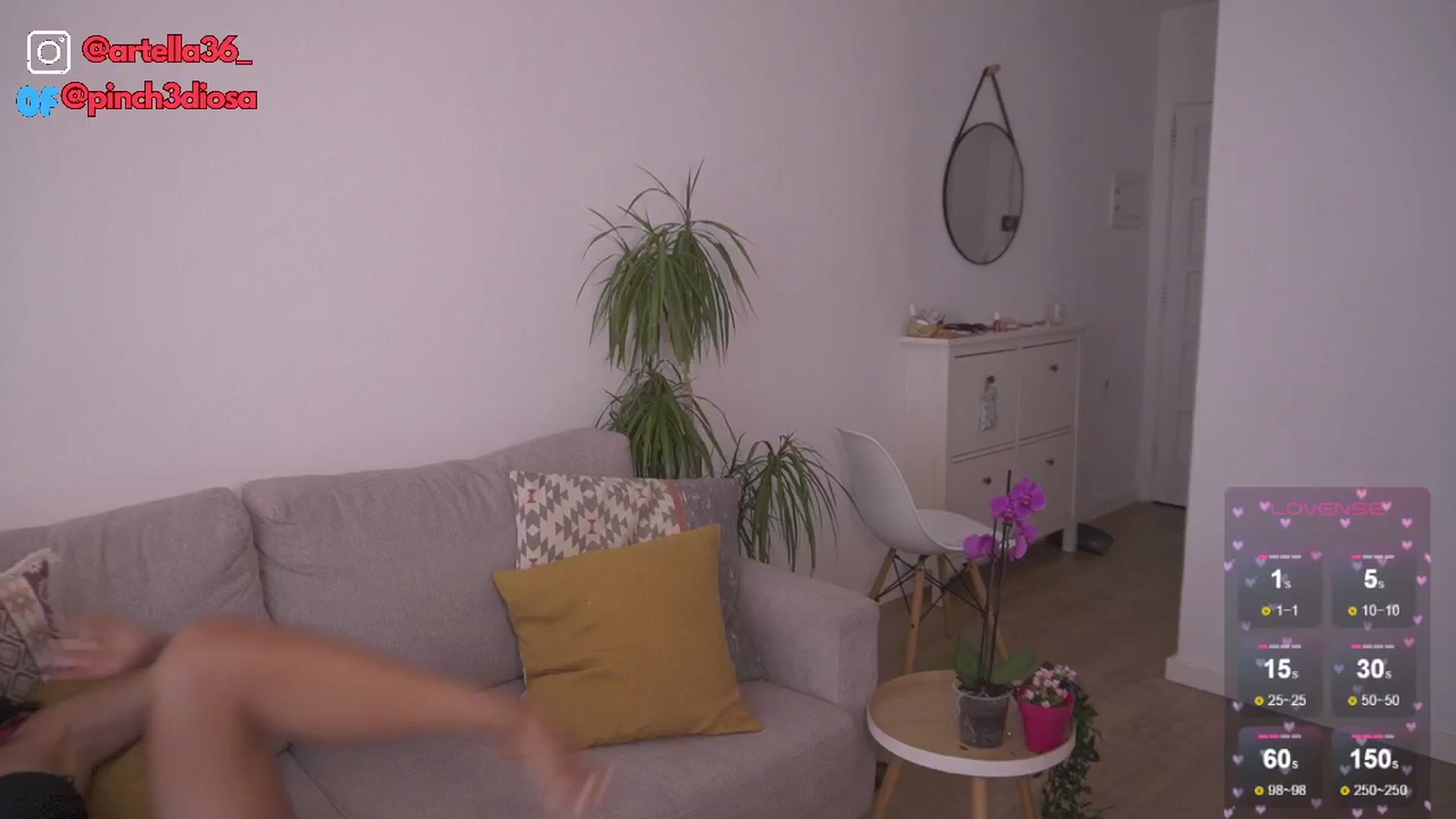 Gallery image thumbnail from Cinderella36's myfreecams stream on, 06/12/2024, 16:59 image 4 of 20