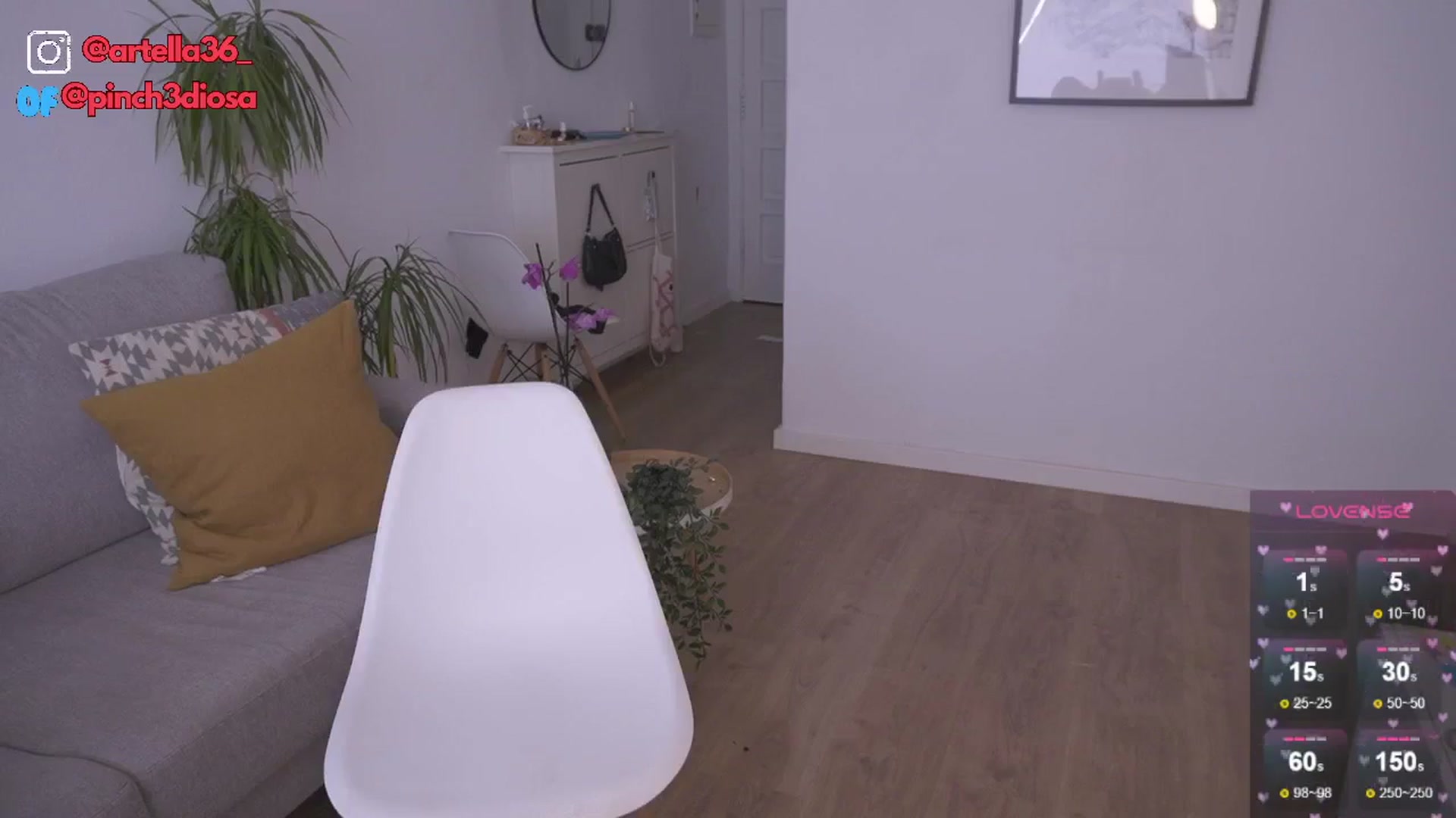 Gallery image thumbnail from Cinderella36's myfreecams stream on, 06/20/2024, 12:26 image 17 of 20