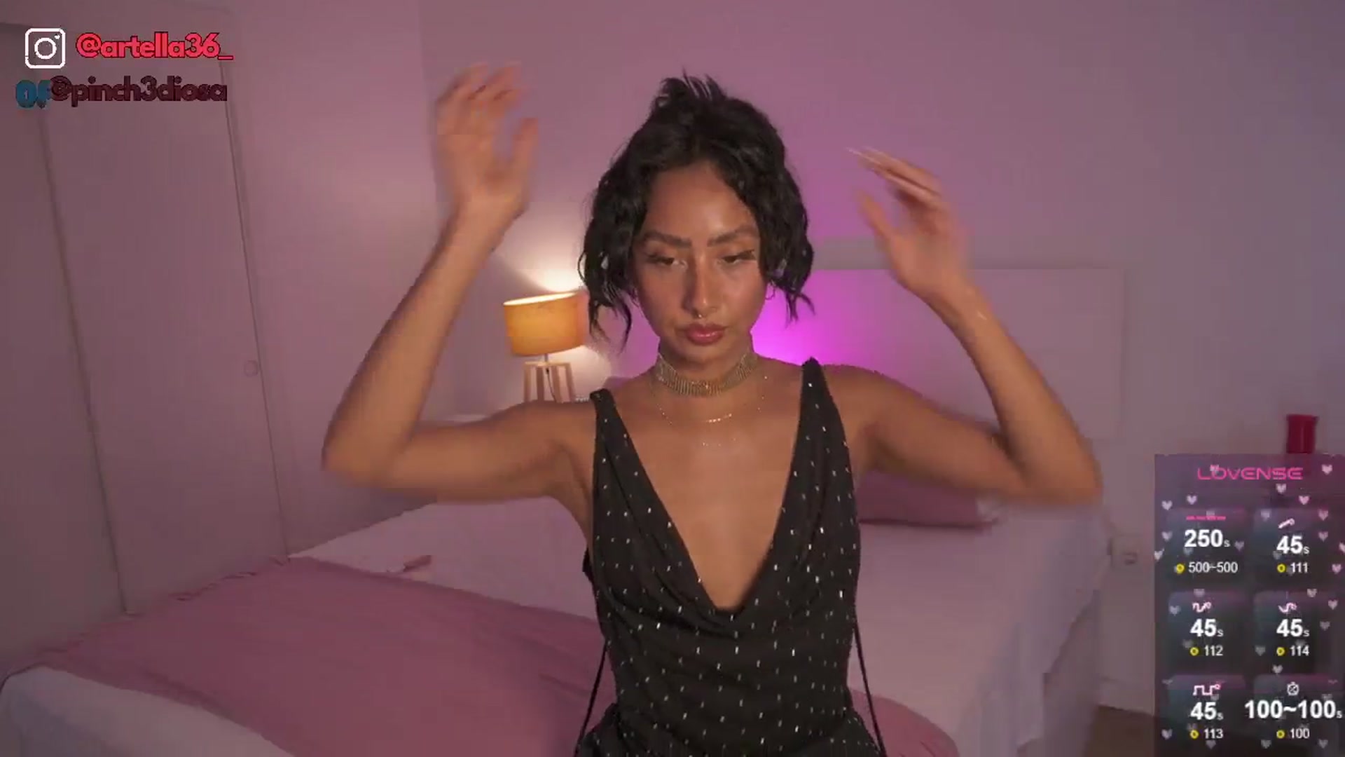 Gallery image thumbnail from Cinderella36's myfreecams stream on, 06/29/2024, 11:17 image 4 of 20