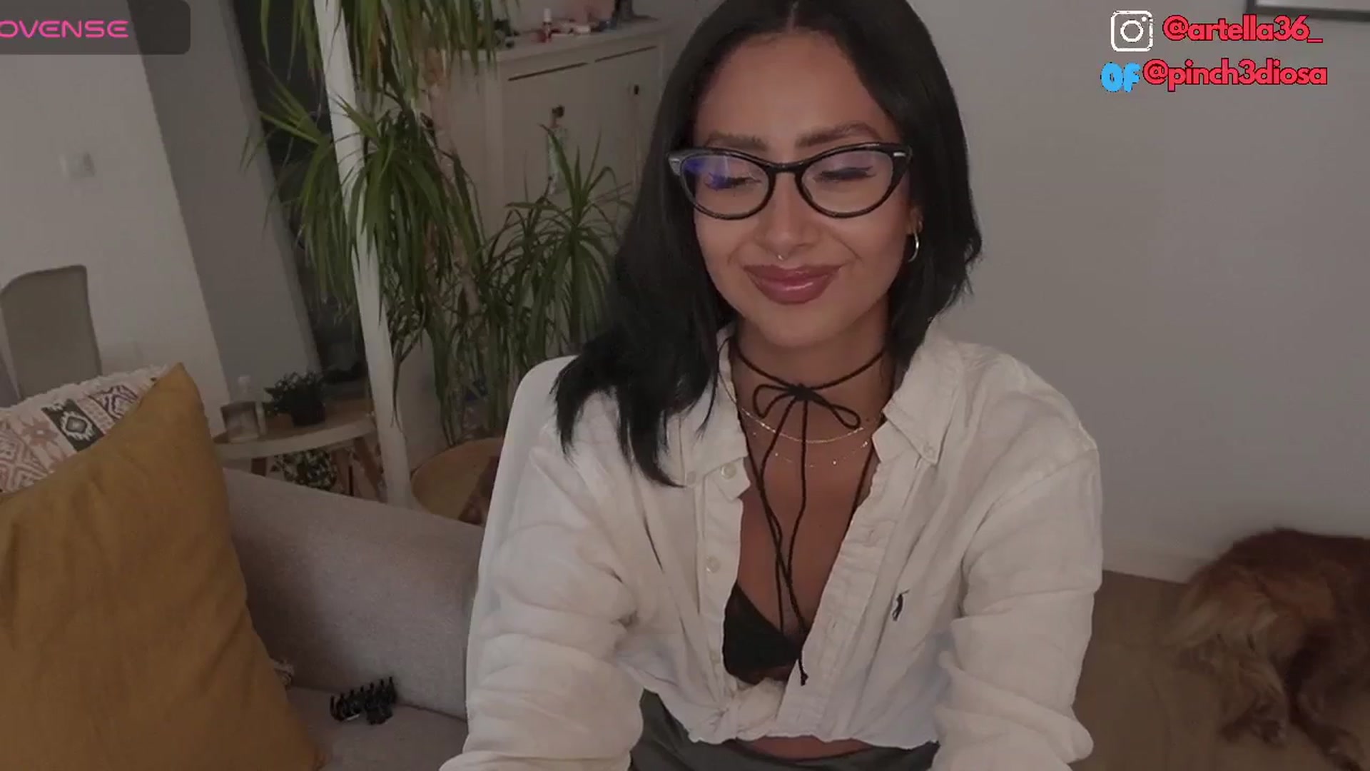 Gallery image thumbnail from Cinderella36's myfreecams stream on, 08/15/2024, 11:17 image 13 of 20