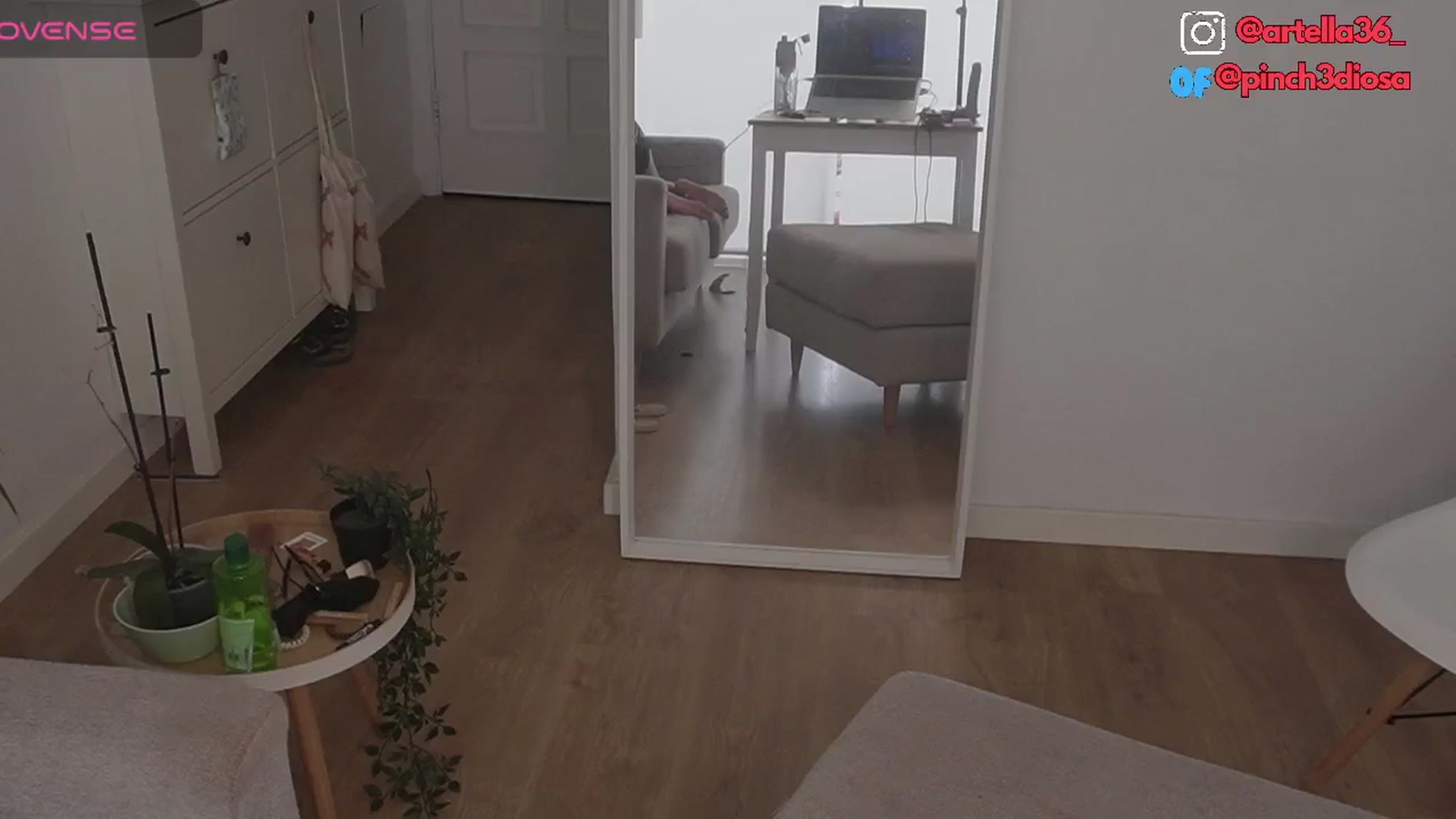 Gallery image thumbnail from Cinderella36's myfreecams stream on, 08/31/2024, 15:24 image 4 of 20