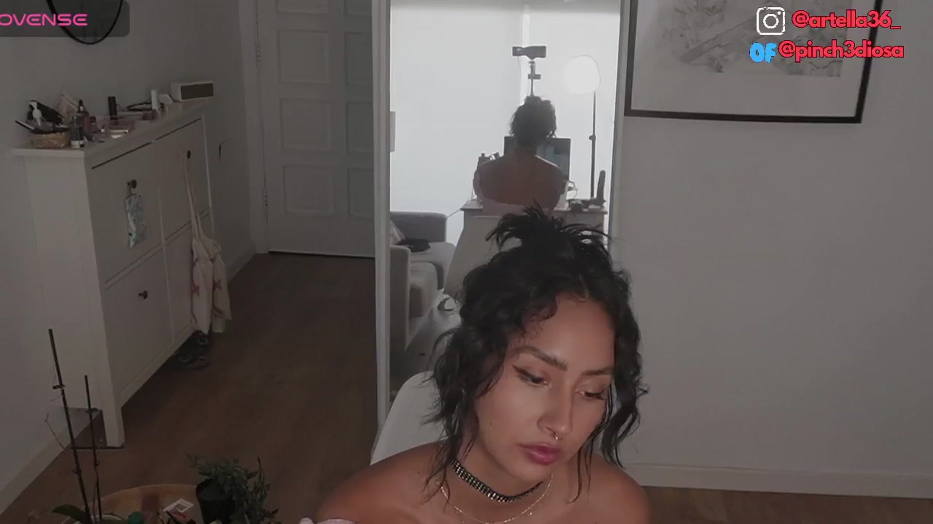 Gallery image thumbnail from Cinderella36's myfreecams stream on, 08/31/2024, 15:24 image 14 of 20