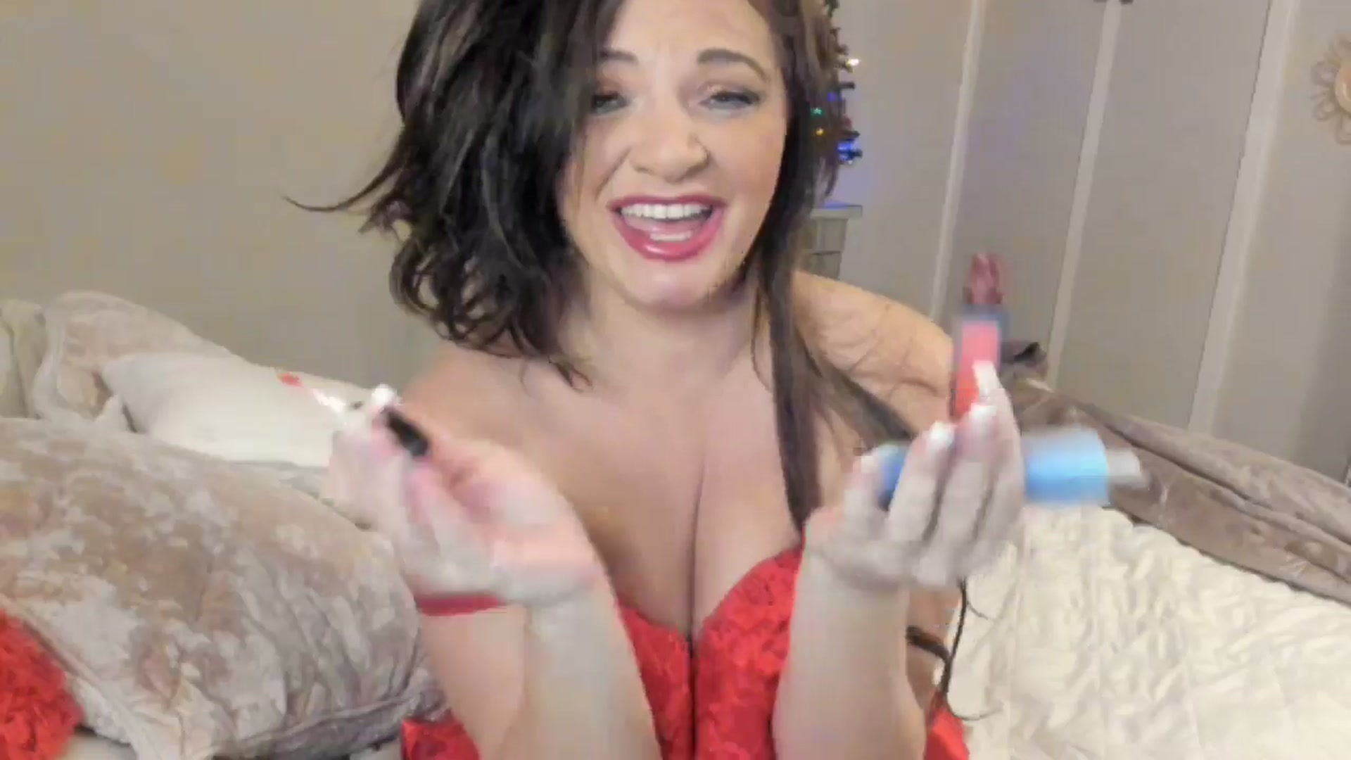 Gallery image thumbnail from Cindi_blue's myfreecams stream on, 12/16/2025, 22:47 image 12 of 20